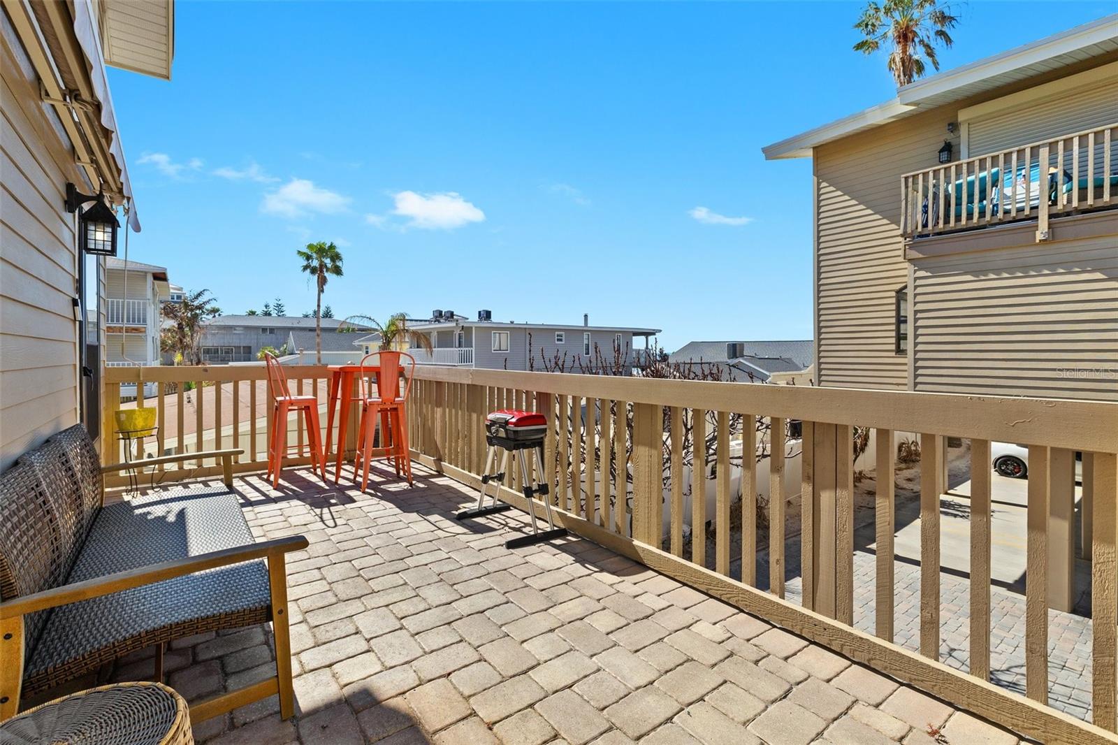 Image 17 of 50 For 19810 Gulf Boulevard 8