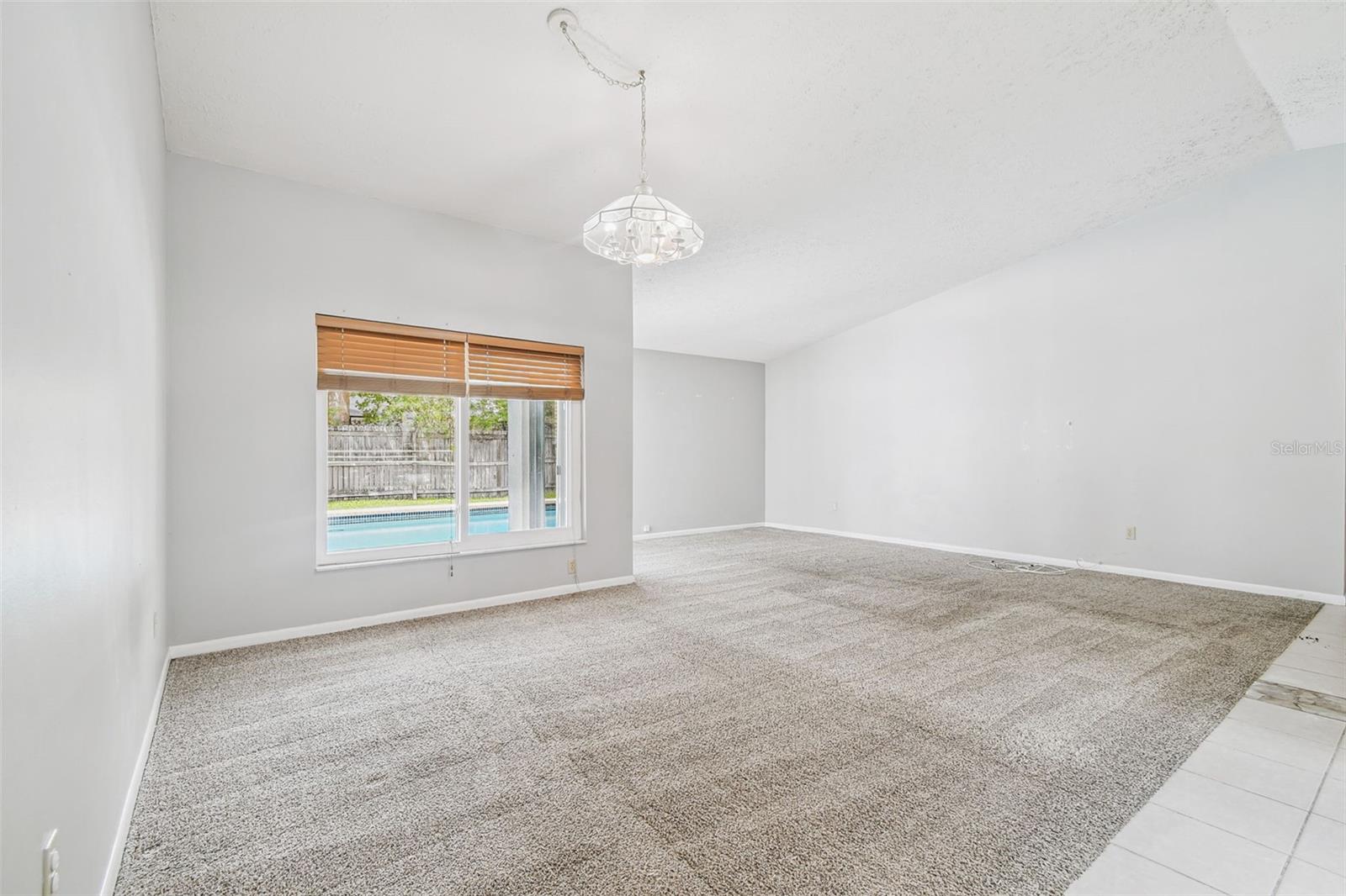 Image 11 of 62 For 15908 Country Place