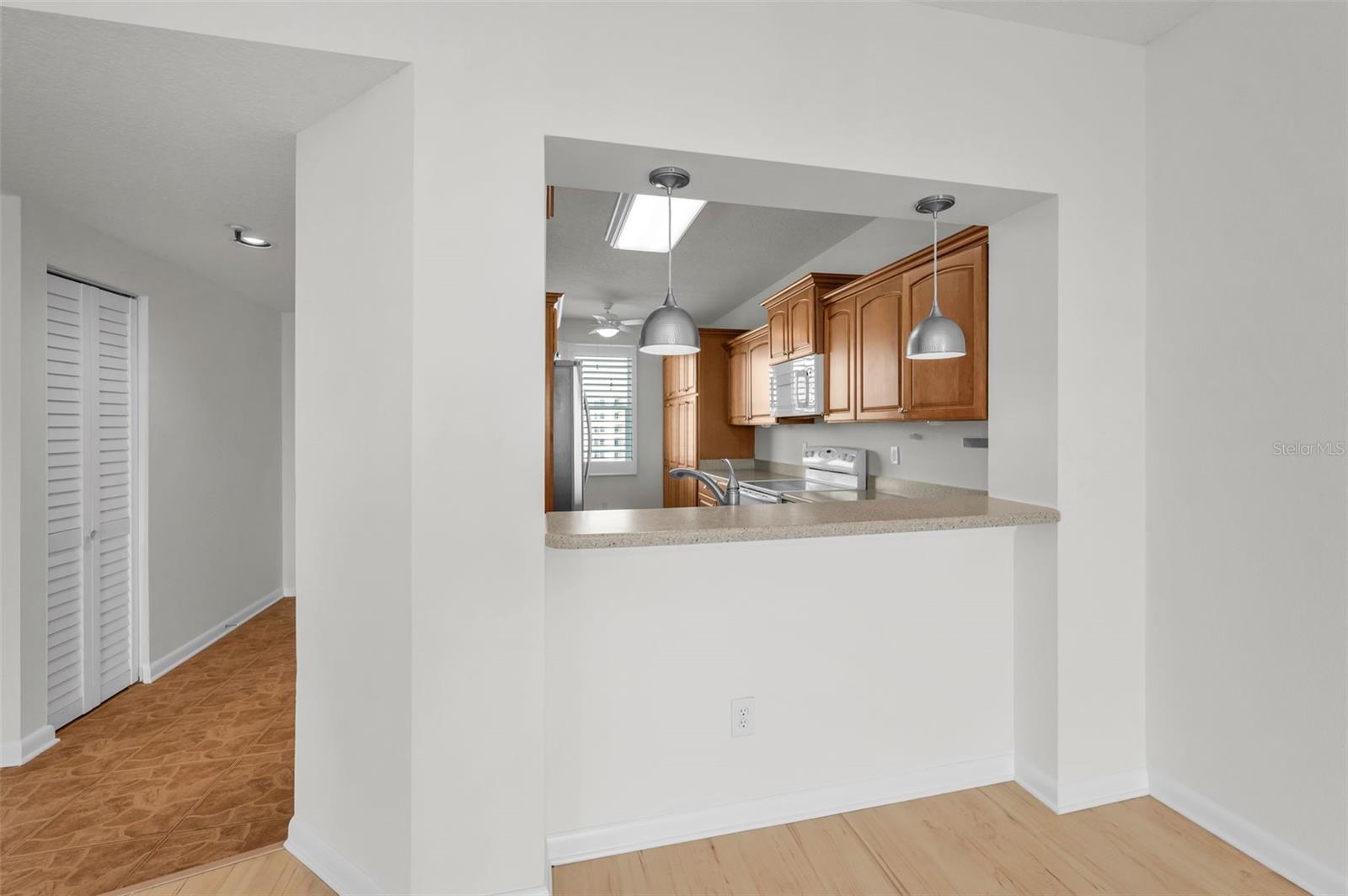 Image 10 of 57 For 7974 Sailboat Key Boulevard S 606