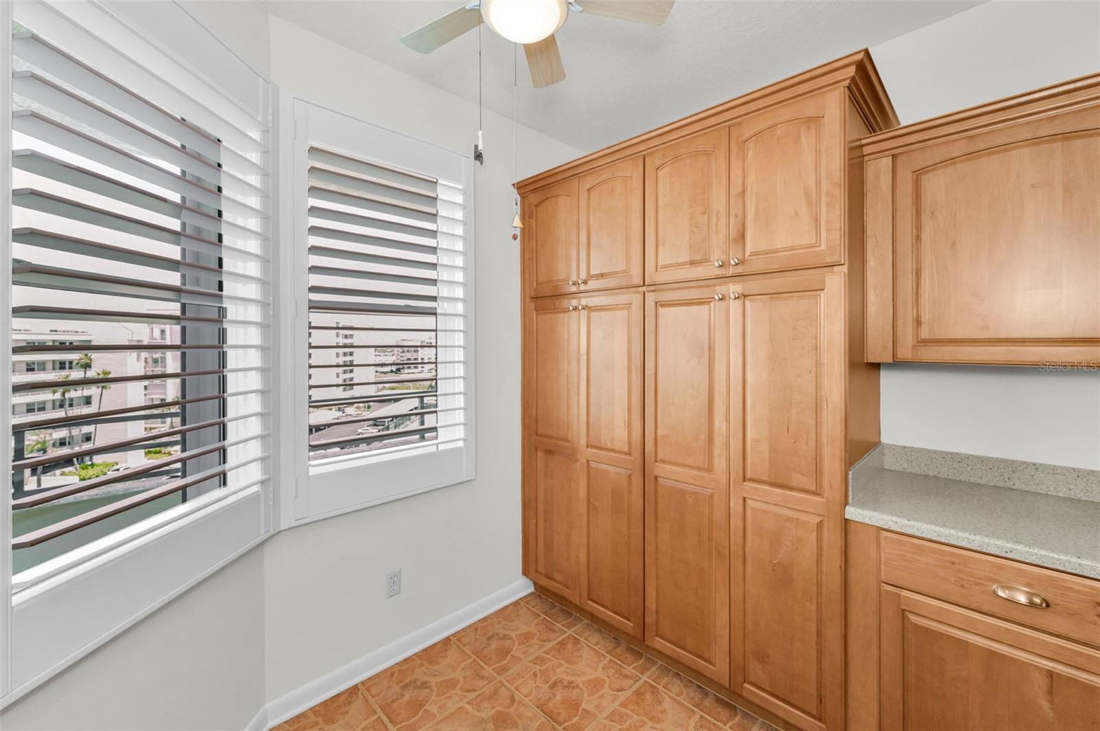Image 14 of 57 For 7974 Sailboat Key Boulevard S 606
