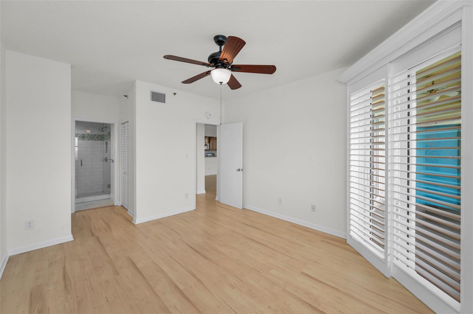 Image 21 of 57 For 7974 Sailboat Key Boulevard S 606