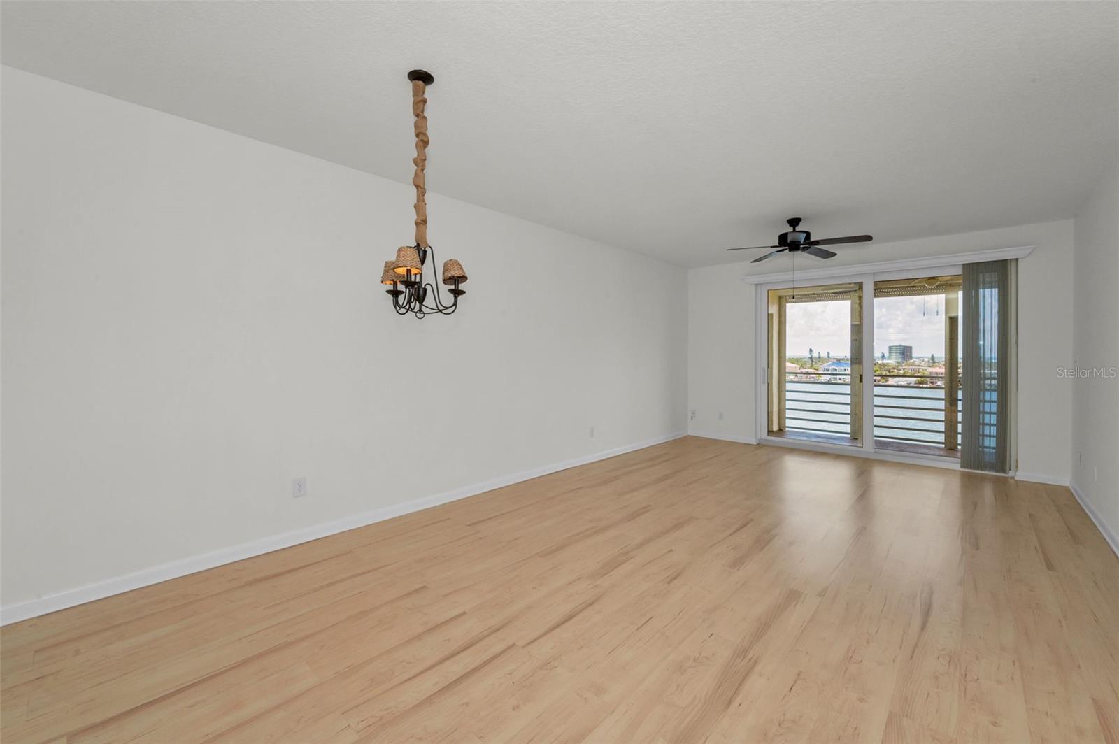 Image 6 of 57 For 7974 Sailboat Key Boulevard S 606