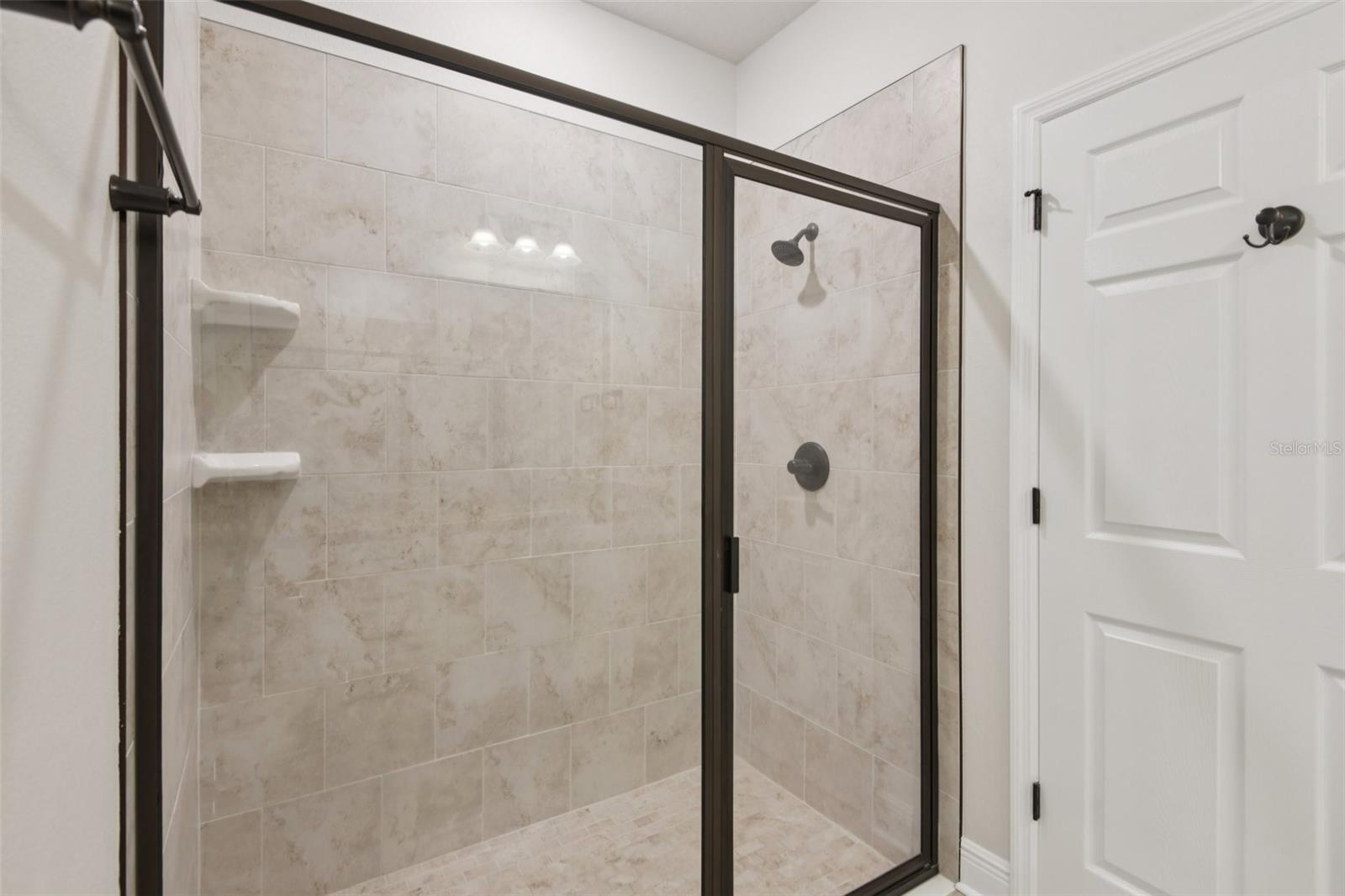 Image 13 of 31 For 13890 Kingfisher Glen Drive