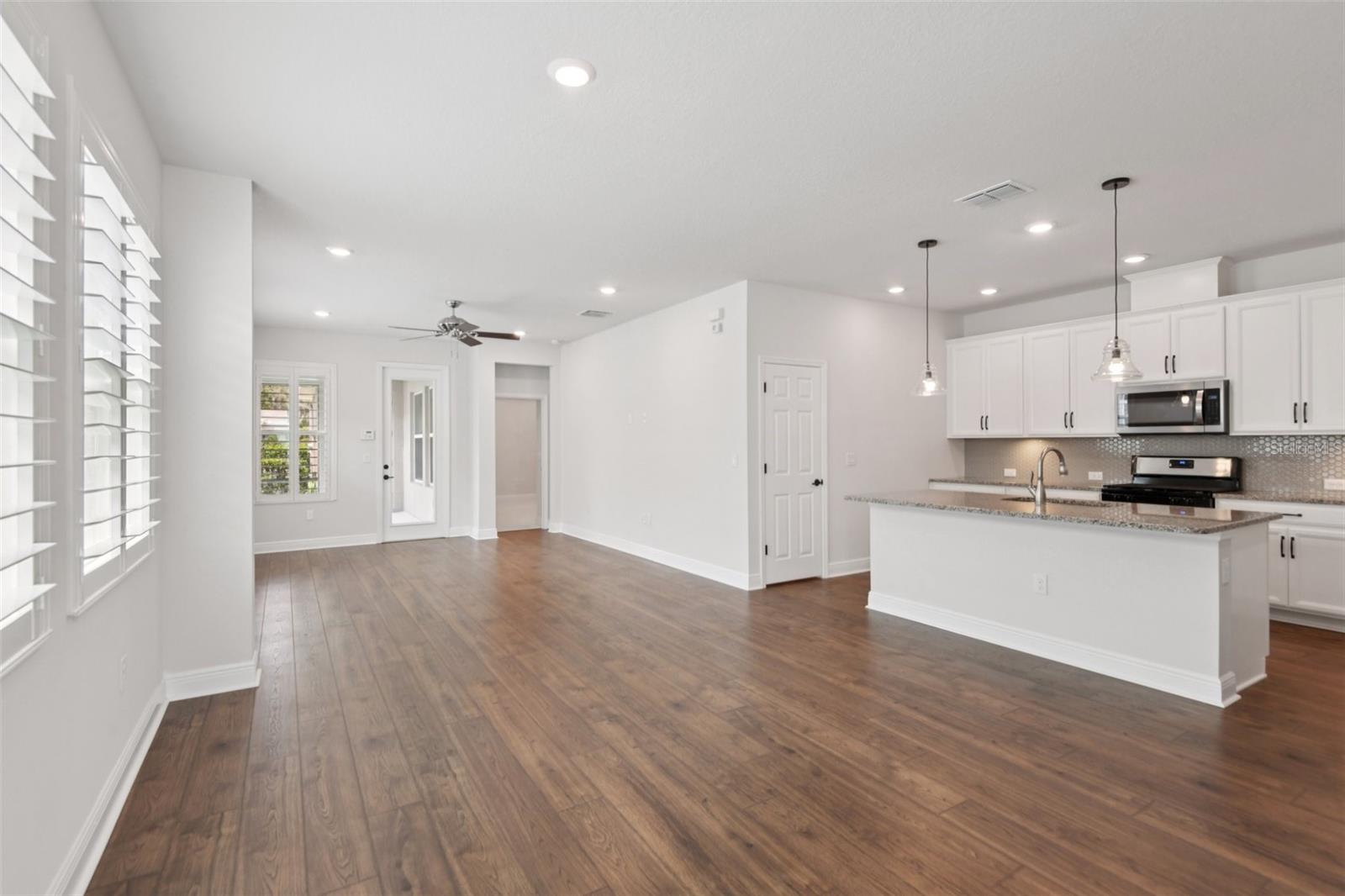 Image 3 of 31 For 13890 Kingfisher Glen Drive