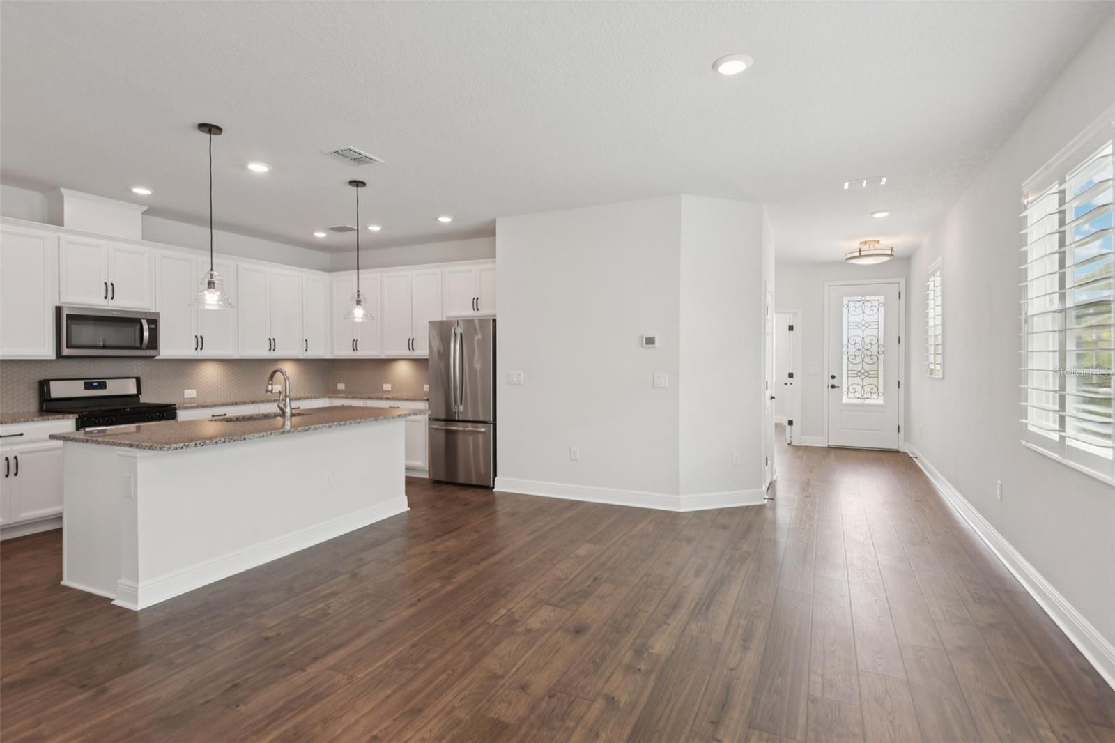 Image 4 of 31 For 13890 Kingfisher Glen Drive