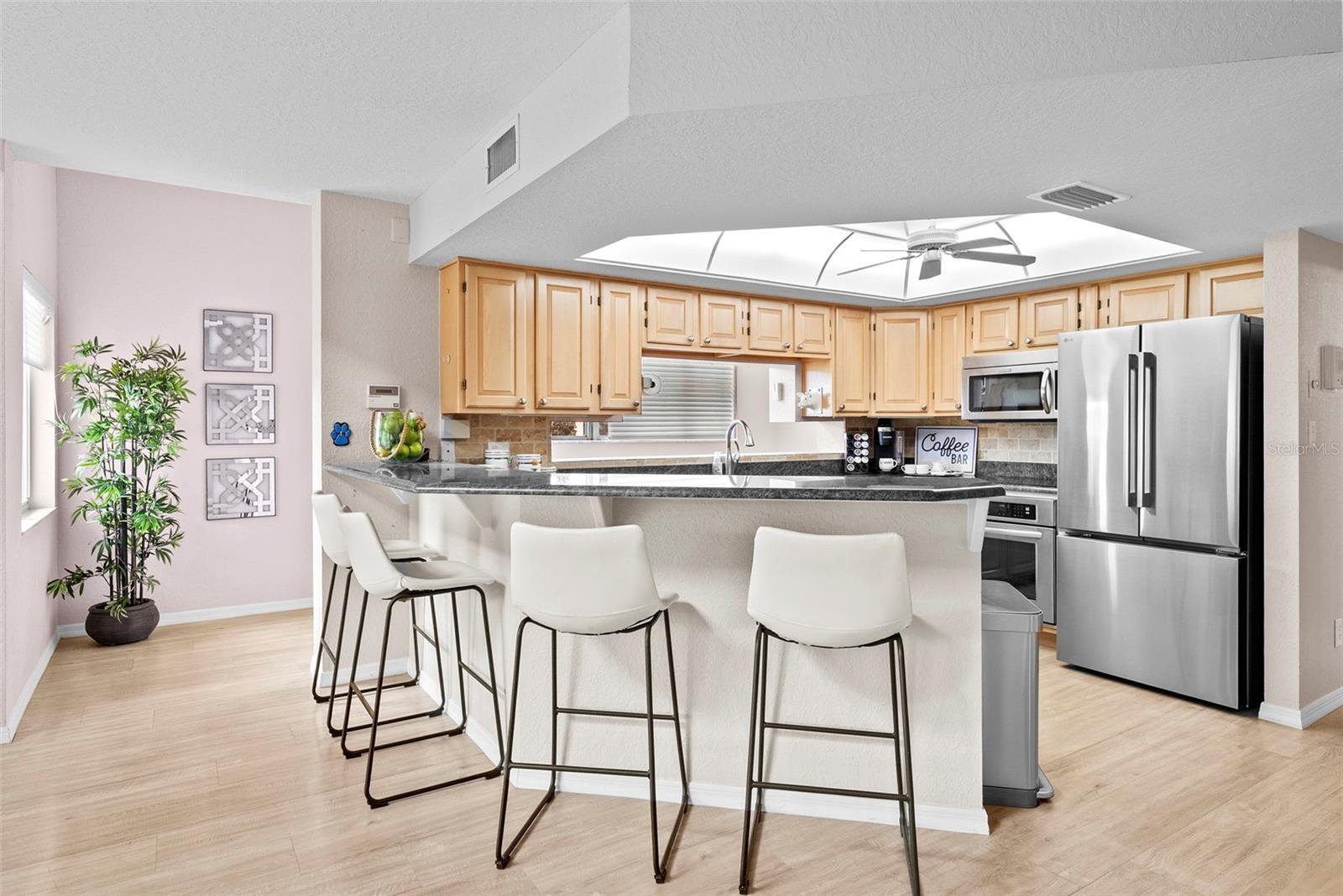 Image 17 of 89 For 1605 Royal Palm Drive S D