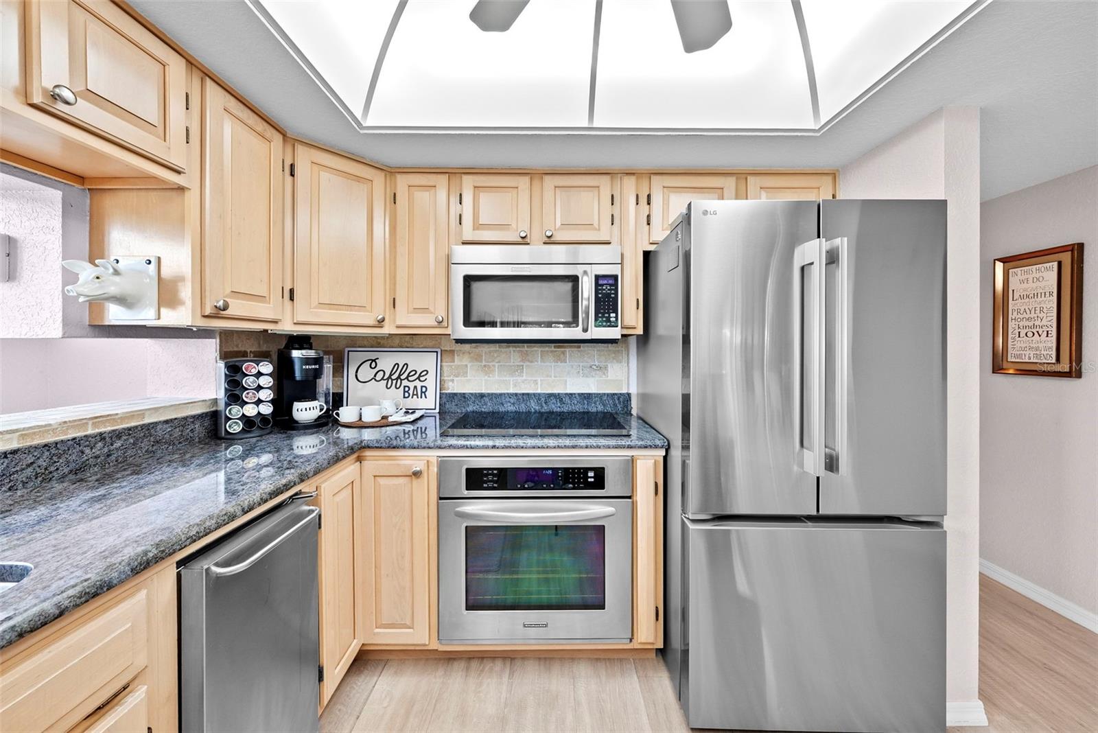 Image 19 of 89 For 1605 Royal Palm Drive S D