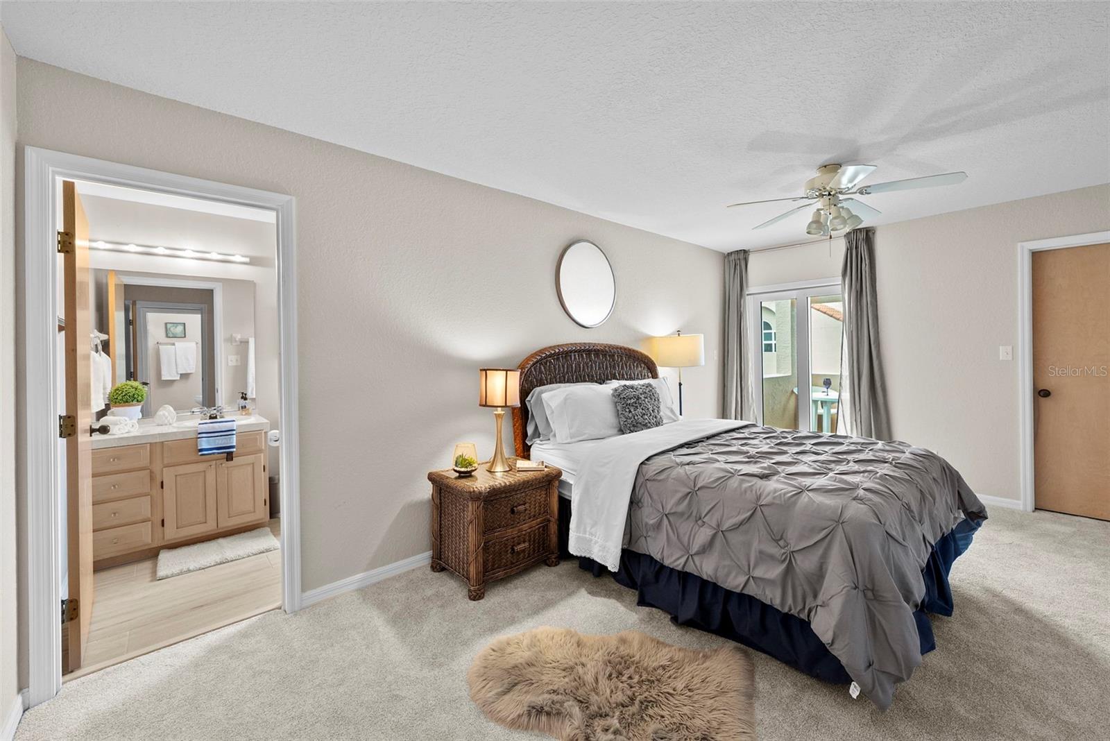 Image 21 of 89 For 1605 Royal Palm Drive S D
