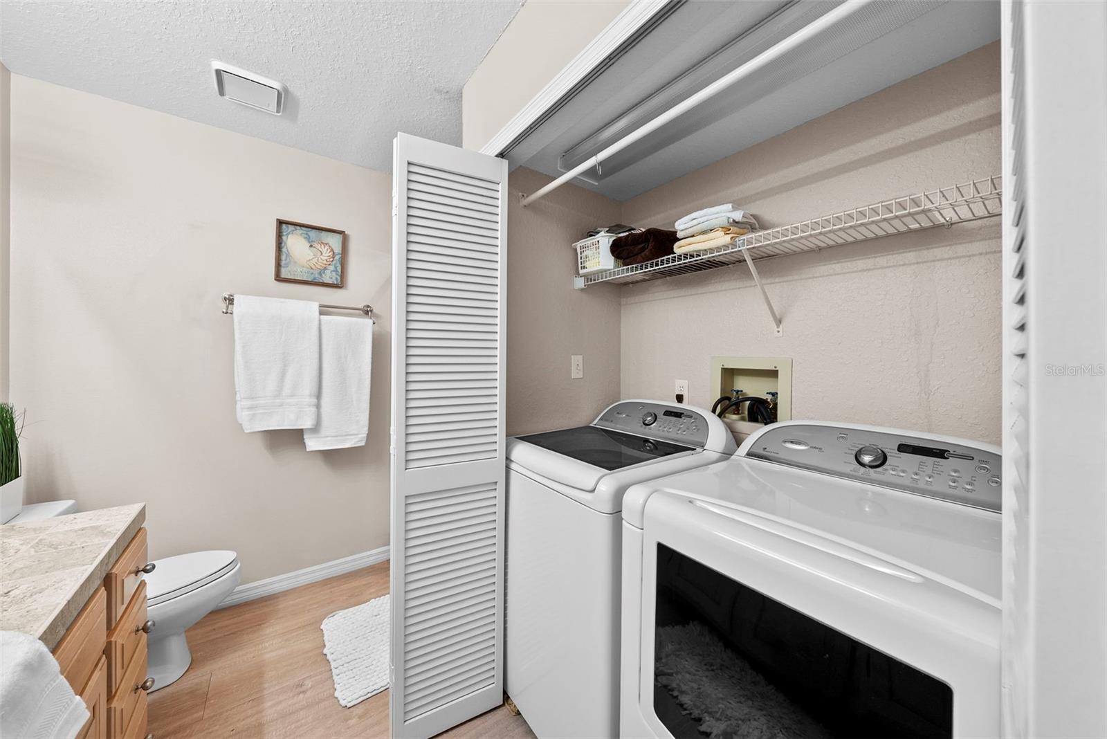 Image 30 of 89 For 1605 Royal Palm Drive S D