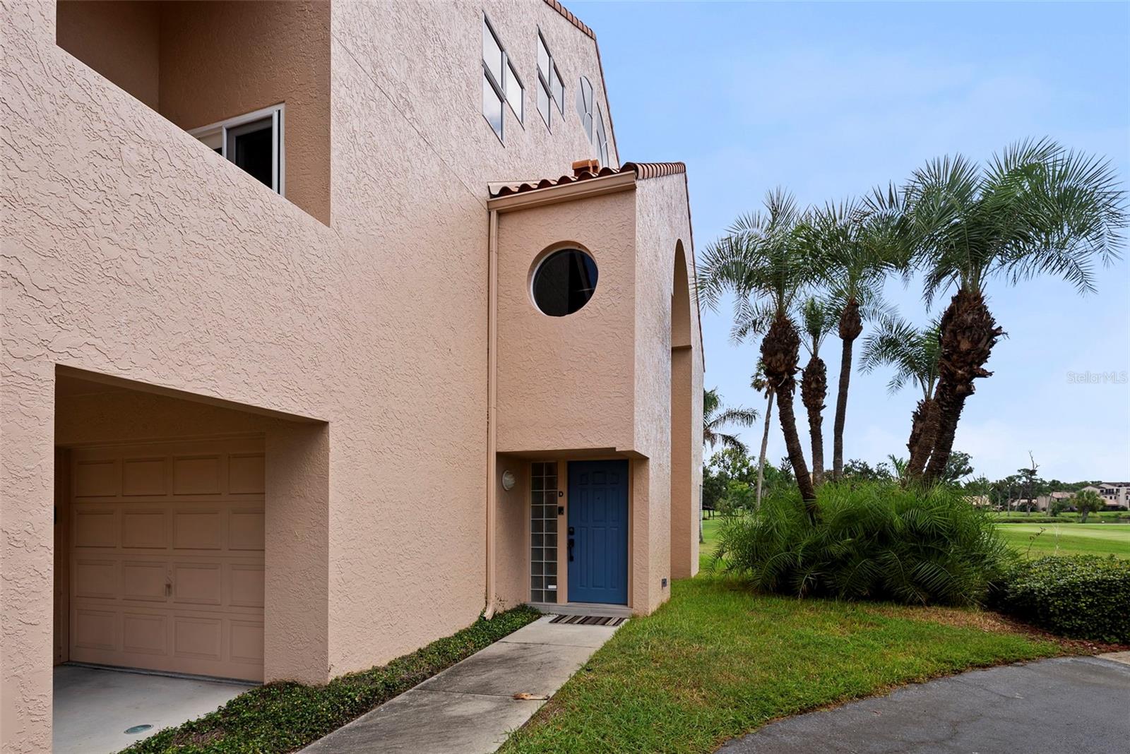 Image 5 of 89 For 1605 Royal Palm Drive S D