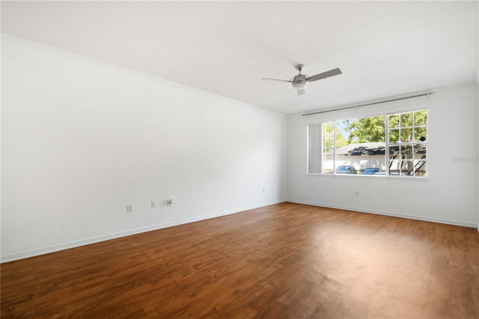 Image 8 of 19 For 17104 Carrington Park Drive 503