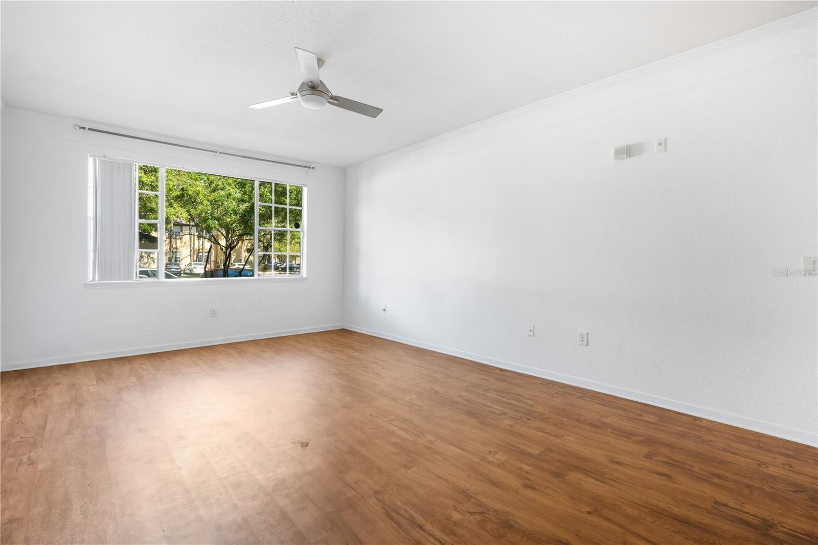 Image 9 of 19 For 17104 Carrington Park Drive 503