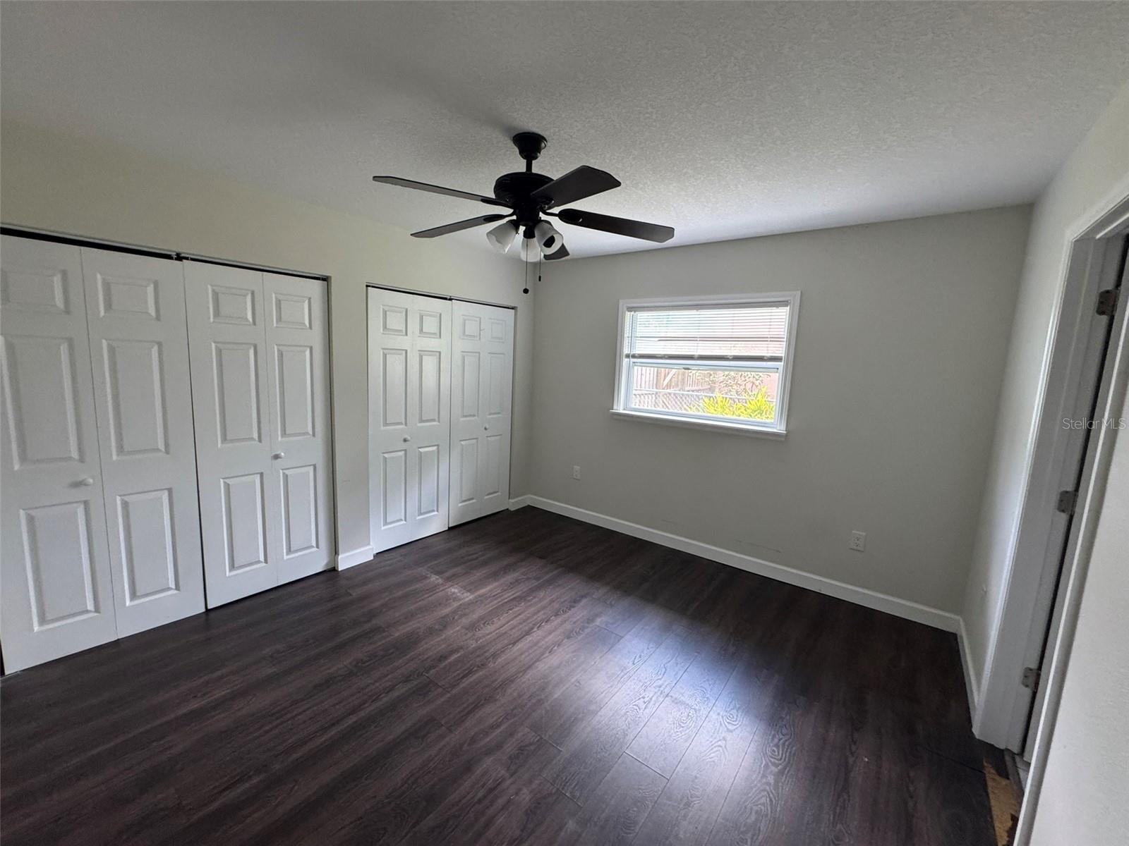 Image 12 of 30 For 1713 Valencia Drive E