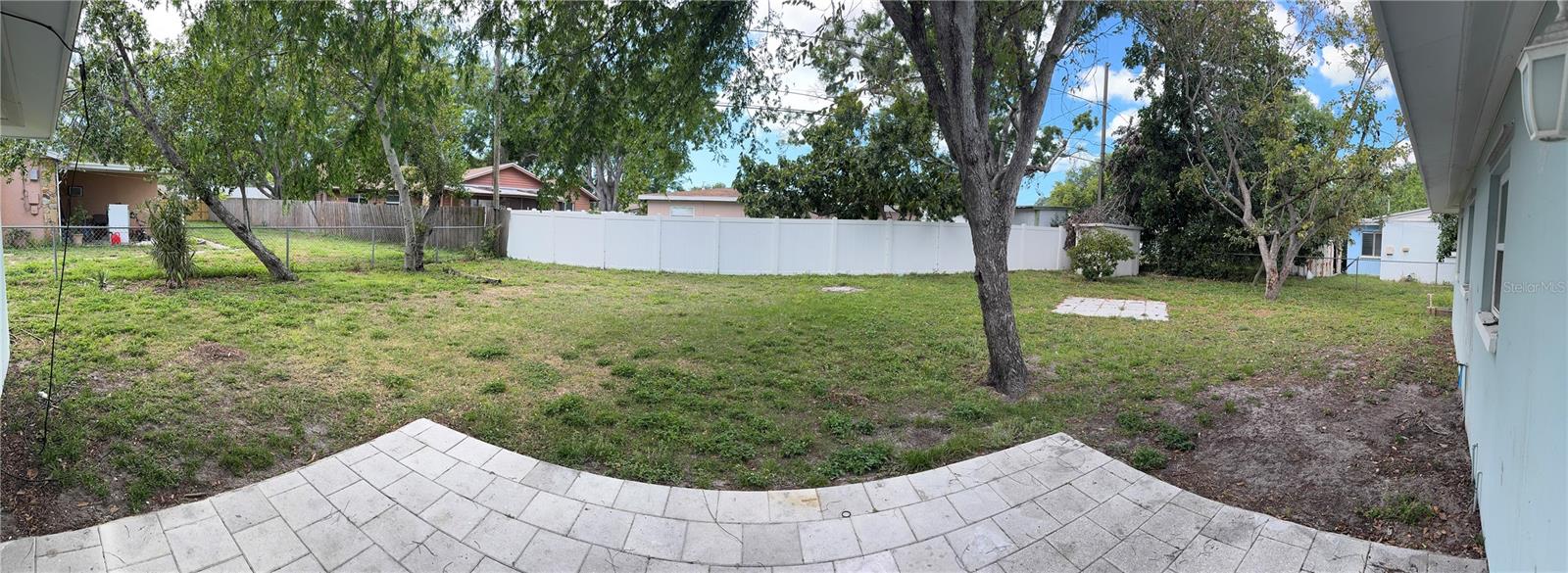 Image 30 of 30 For 1713 Valencia Drive E