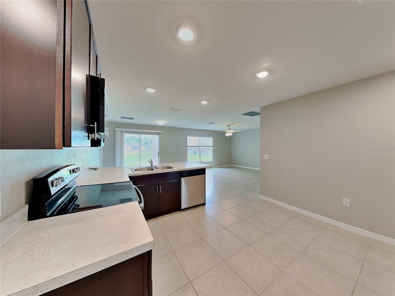 Image 5 of 16 For 1509 Orlando Boulevard