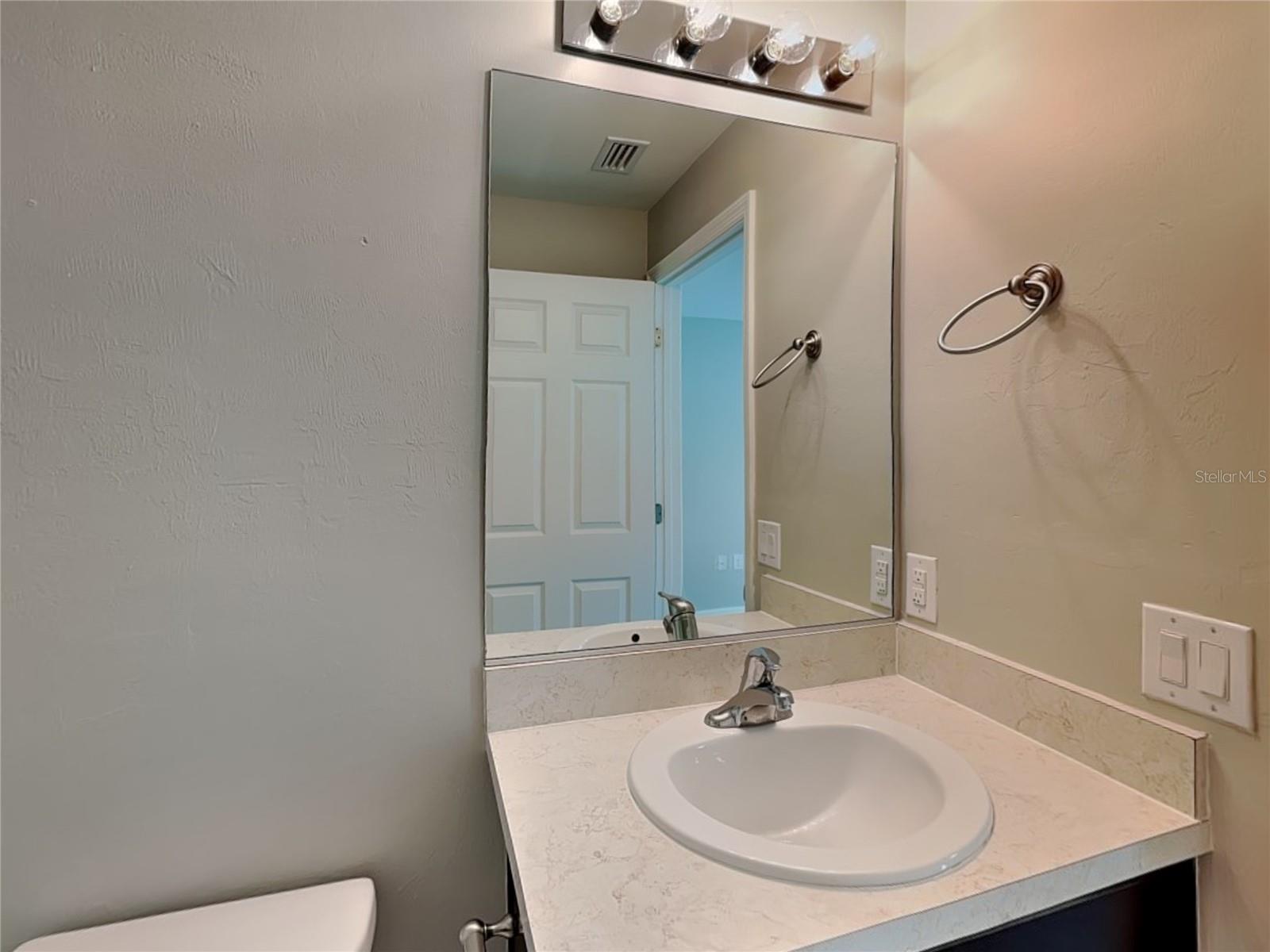 Image 9 of 16 For 1509 Orlando Boulevard
