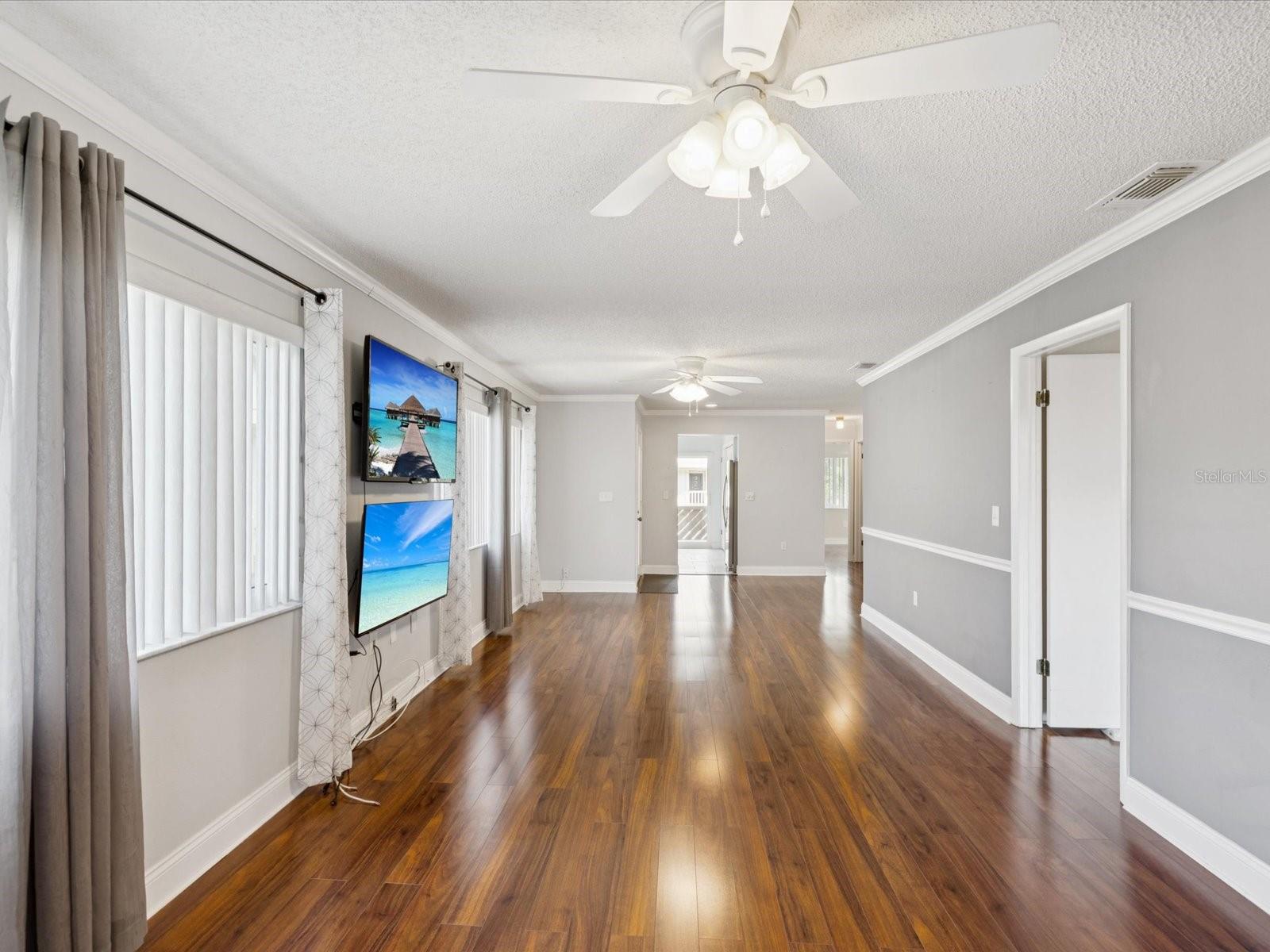 Image 13 of 34 For 3821 Penrick Drive