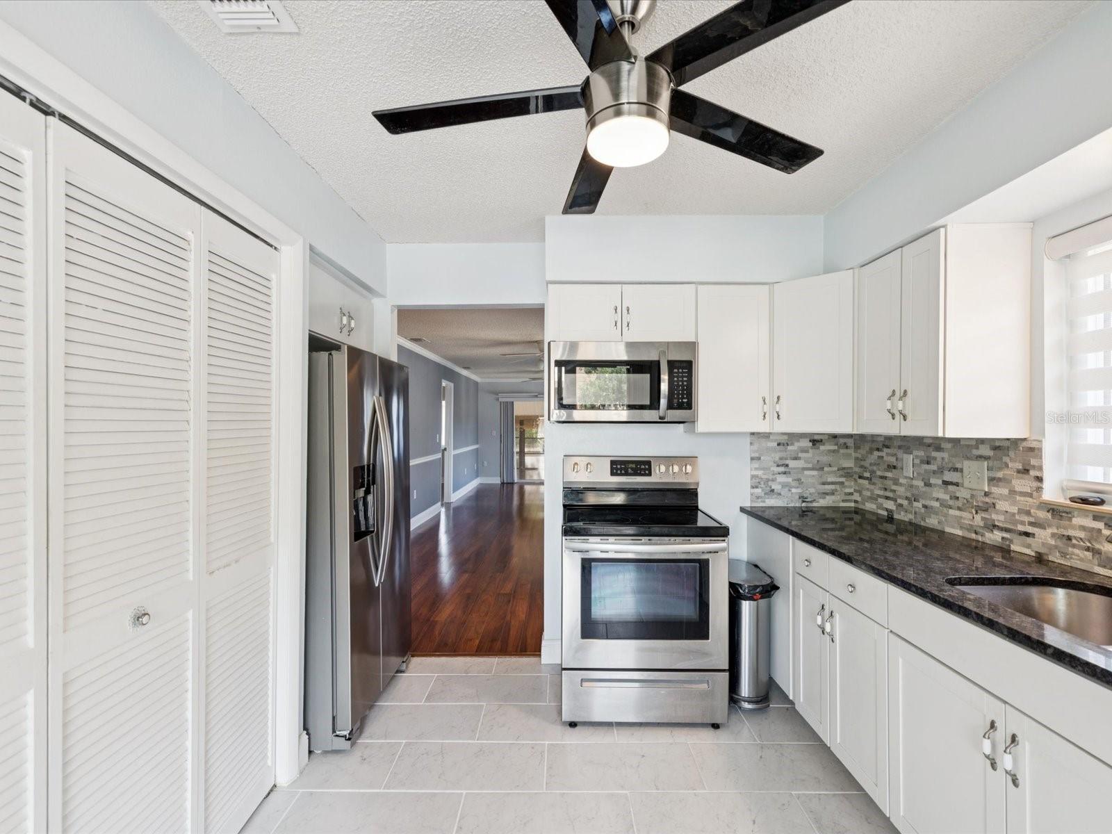 Image 15 of 34 For 3821 Penrick Drive