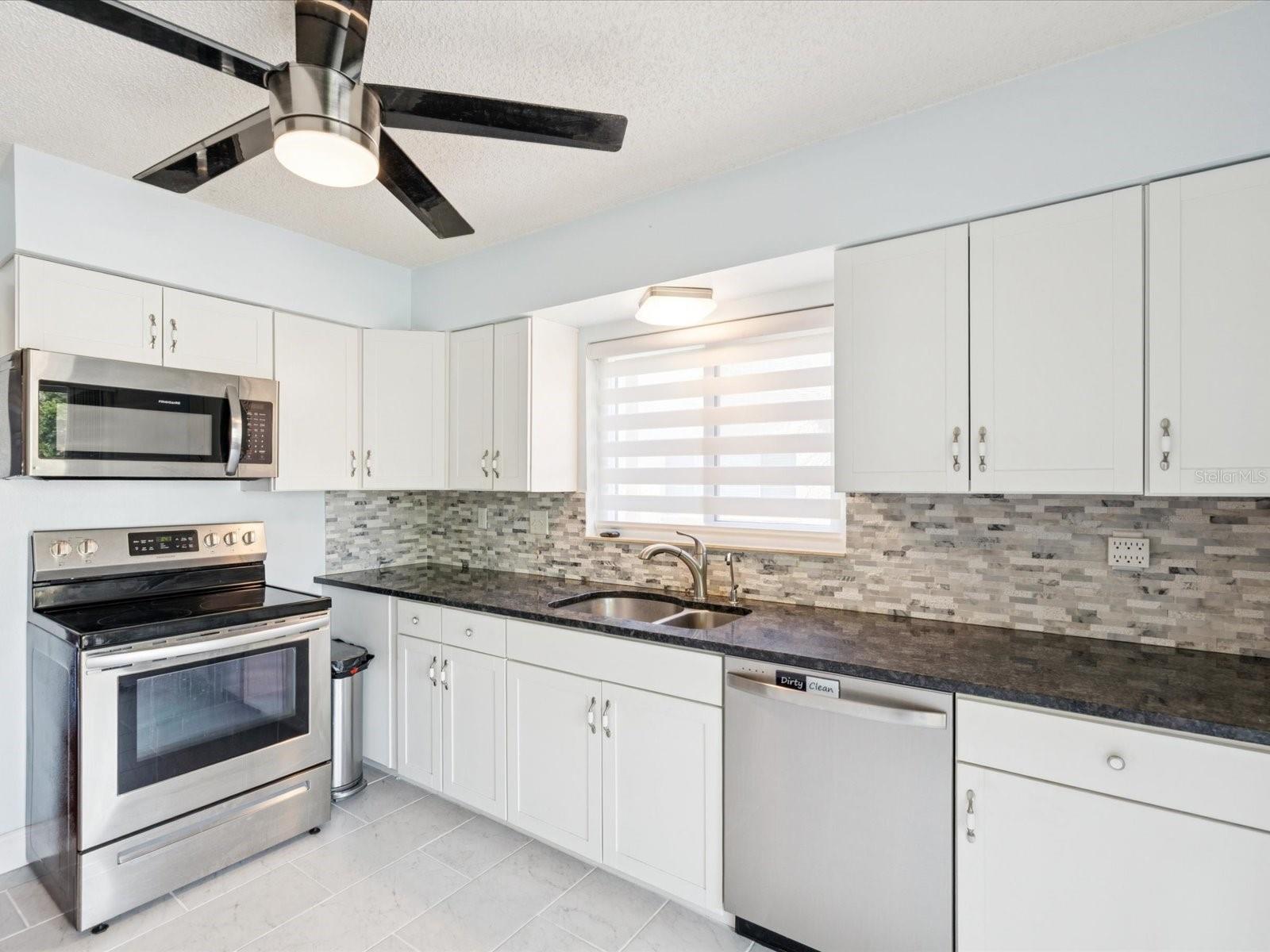 Image 16 of 34 For 3821 Penrick Drive