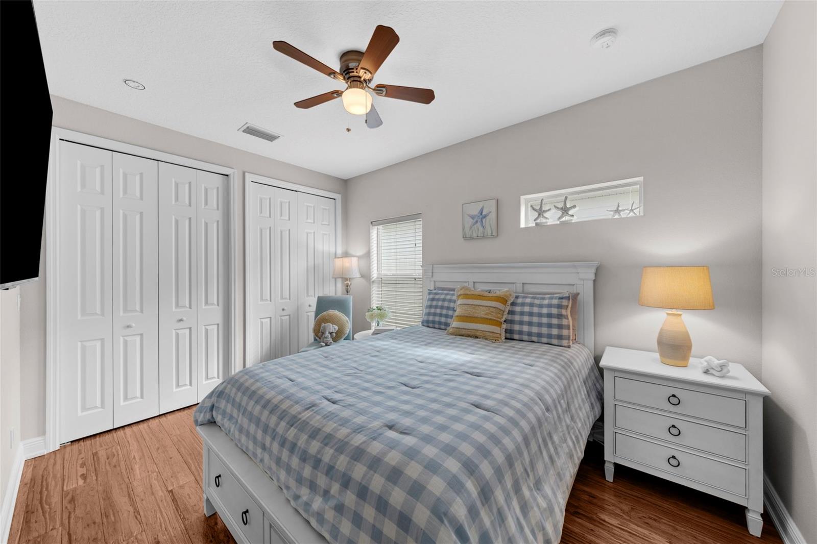 Image 40 of 75 For 12116 Lagoon Lane