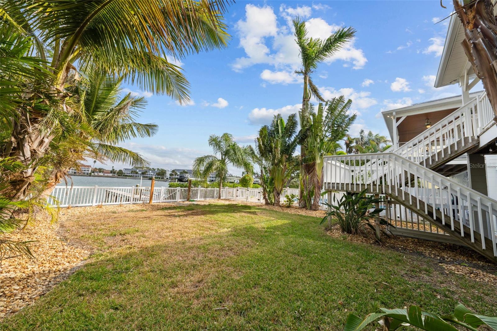 Image 52 of 75 For 12116 Lagoon Lane
