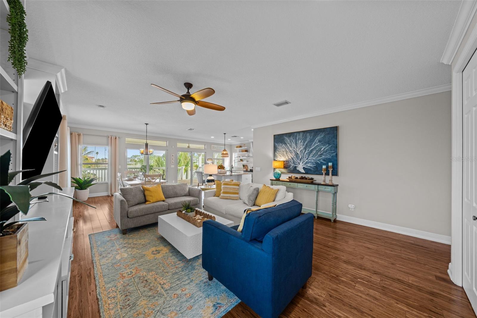 Image 6 of 75 For 12116 Lagoon Lane