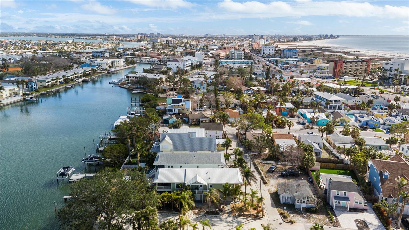 Image 73 of 75 For 12116 Lagoon Lane