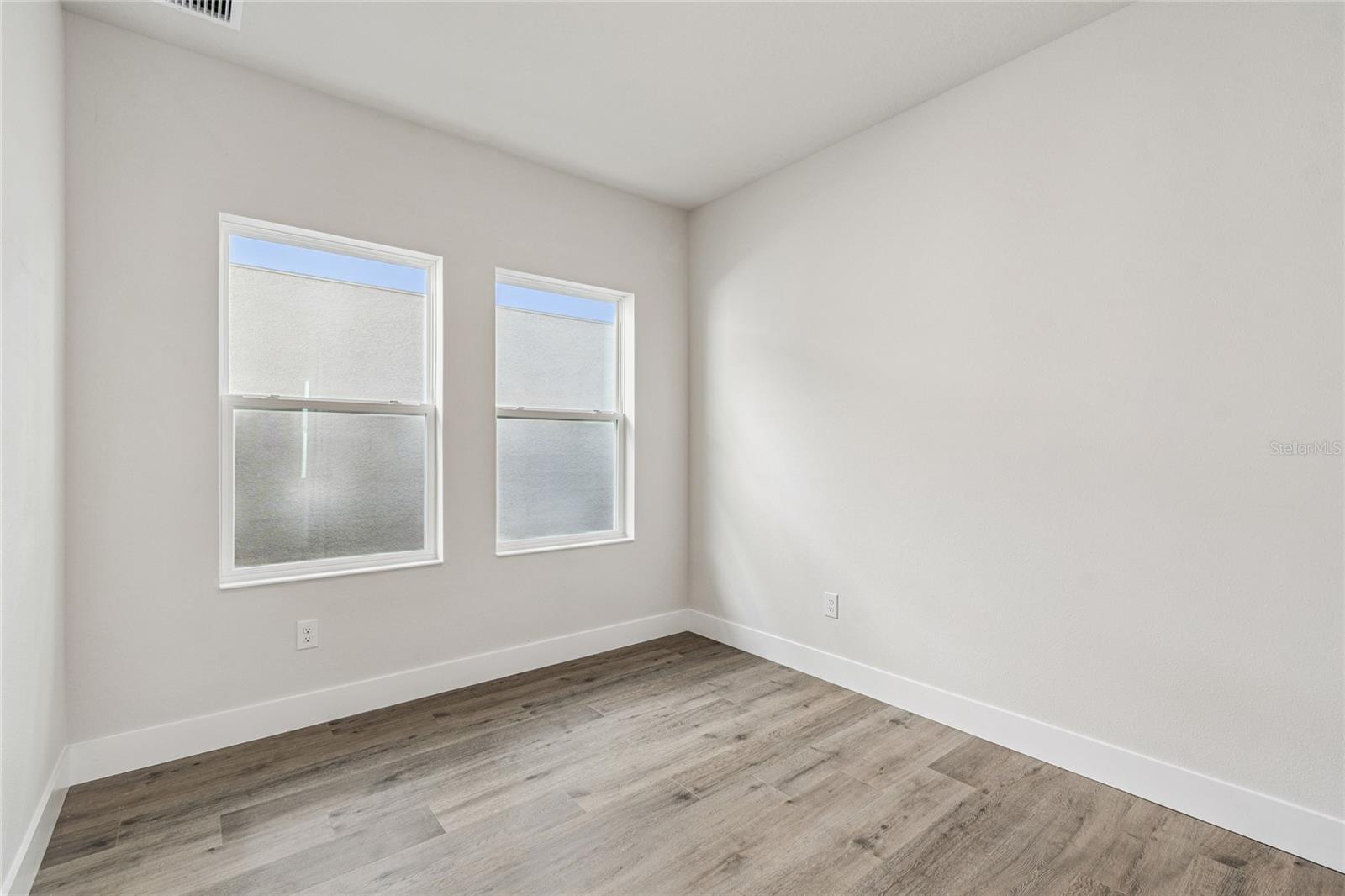 Image 15 of 53 For 28796 Jujube Road