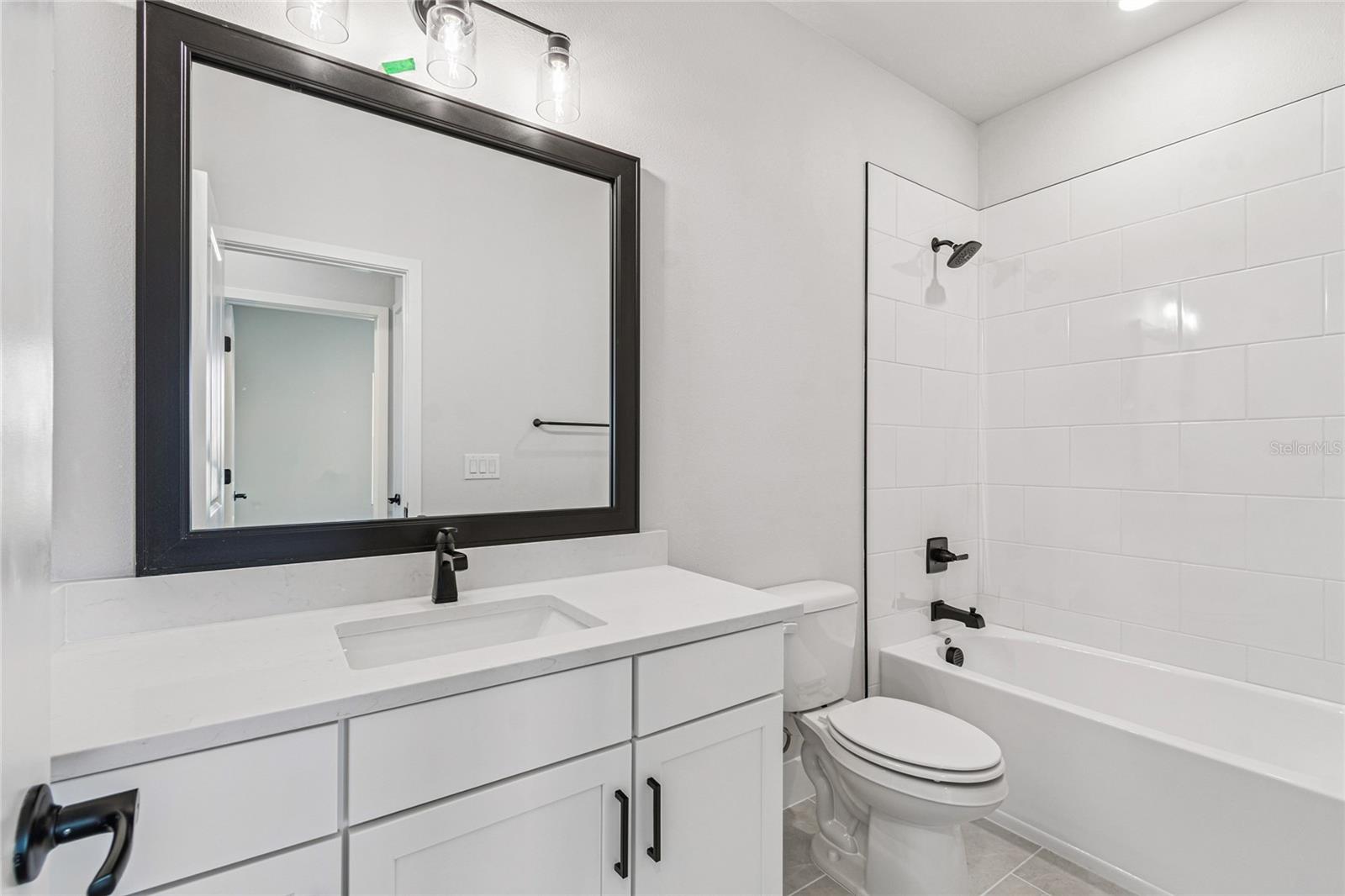 Image 32 of 53 For 28796 Jujube Road