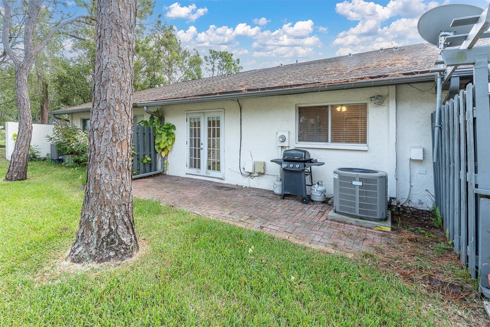 Image 10 of 32 For 3777 Mission Court