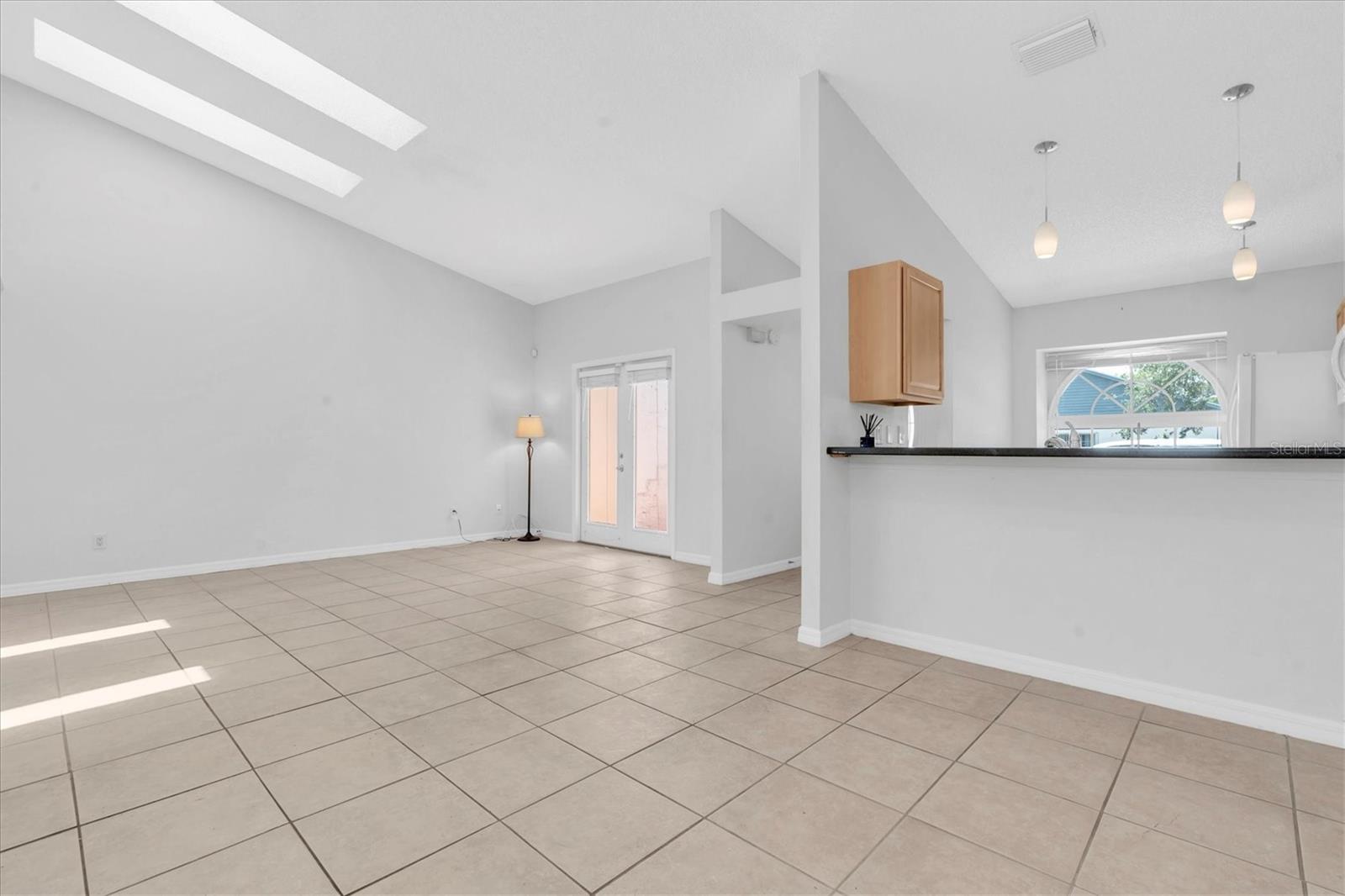 Image 16 of 32 For 3777 Mission Court
