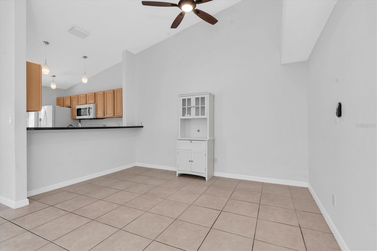 Image 18 of 32 For 3777 Mission Court