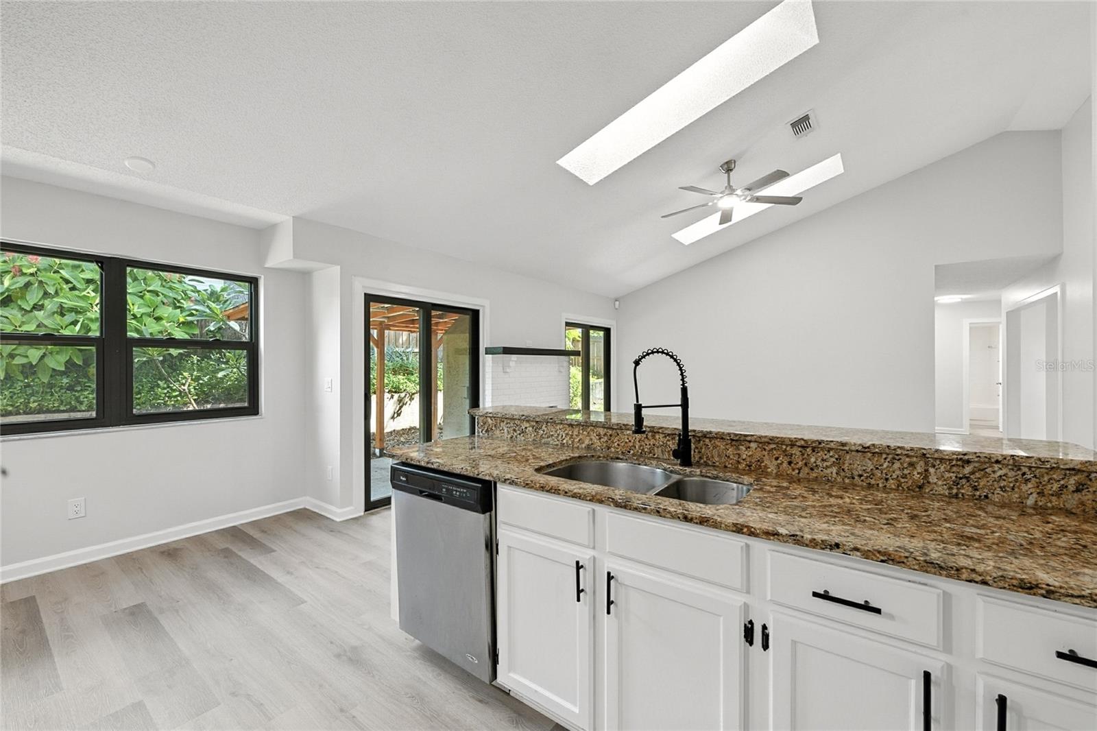 Image 10 of 20 For 1174 Woodland Terrace Trail