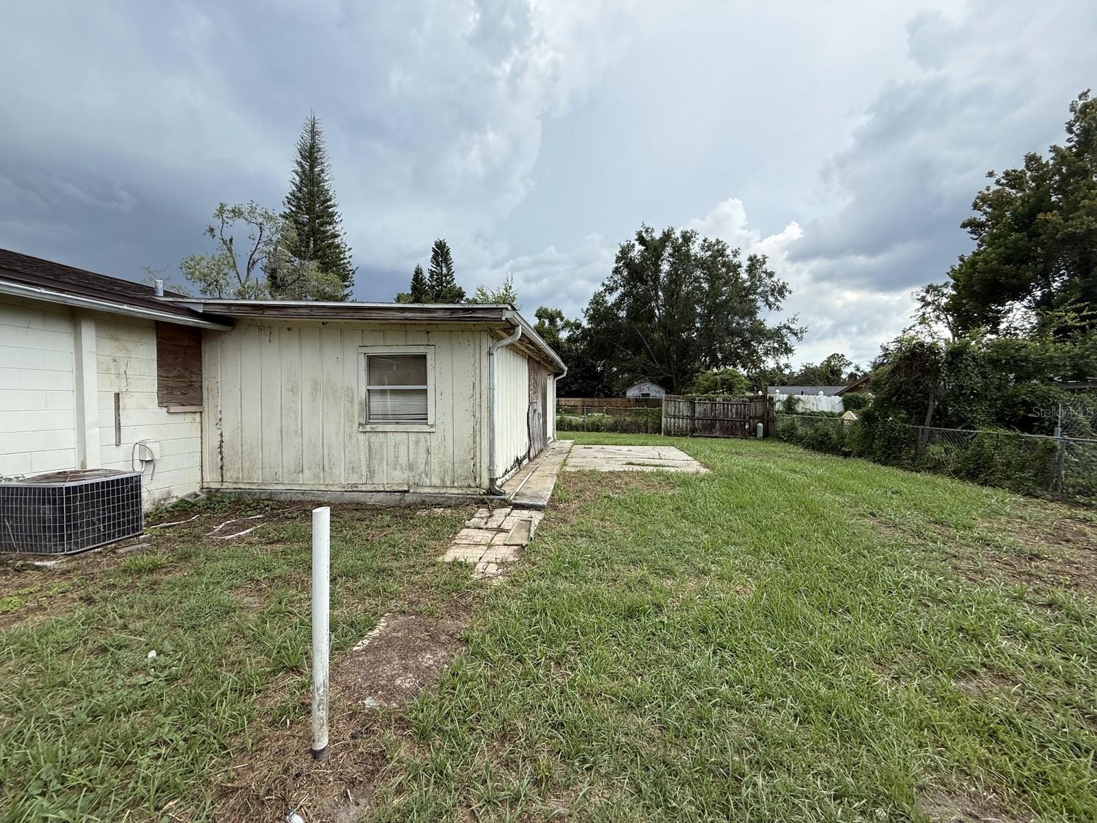 Image 18 of 73 For 804 Walnut Drive