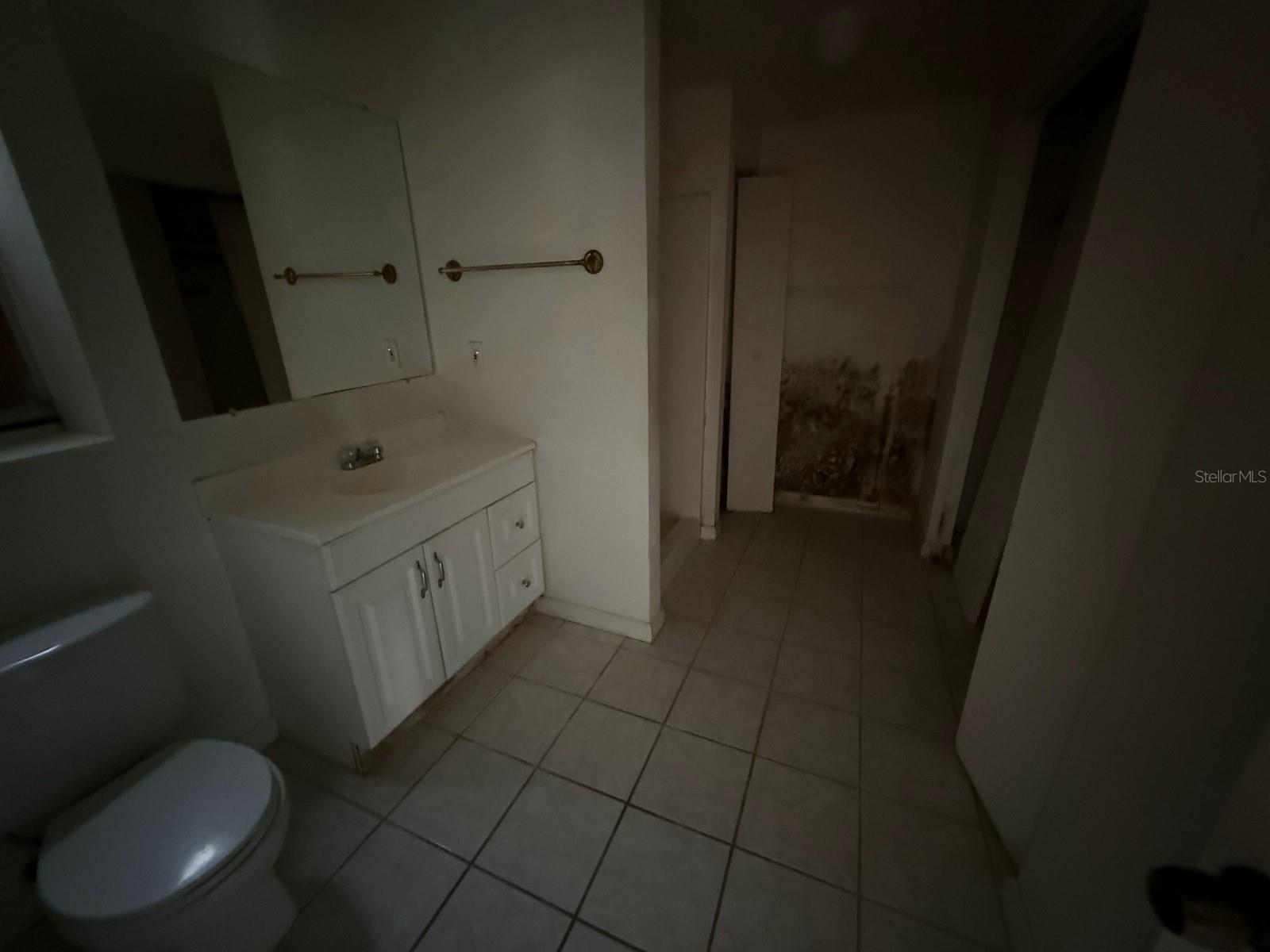 Image 39 of 73 For 804 Walnut Drive