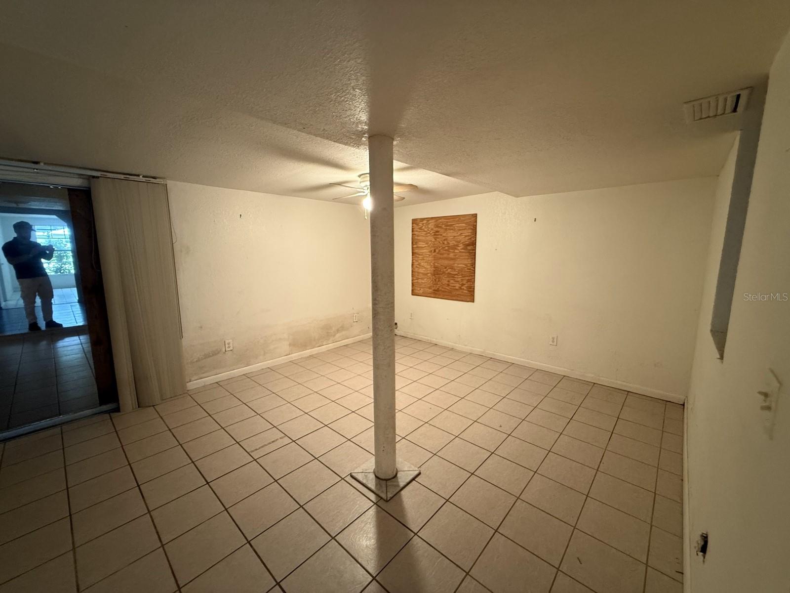 Image 63 of 73 For 804 Walnut Drive