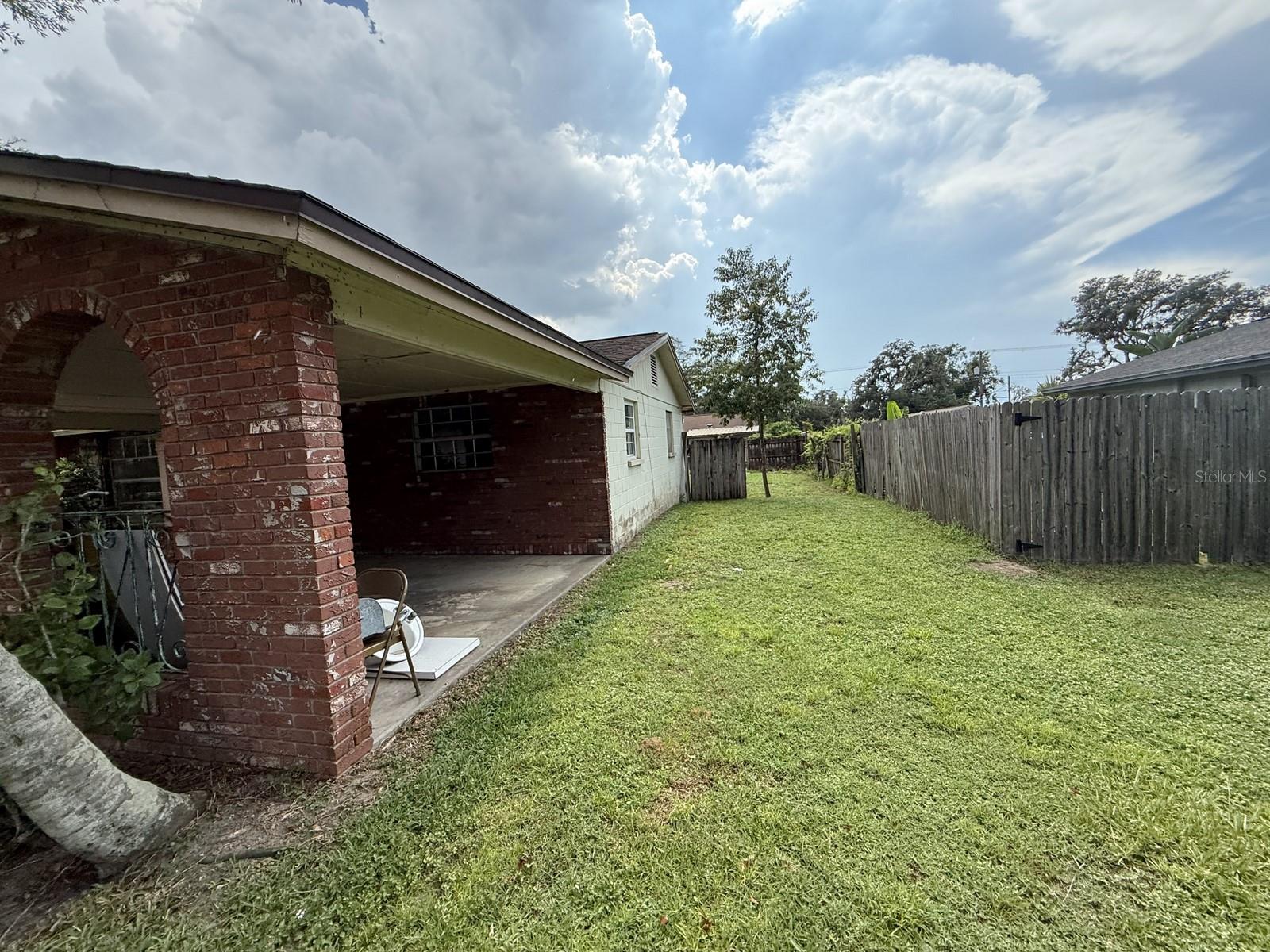 Image 7 of 73 For 804 Walnut Drive