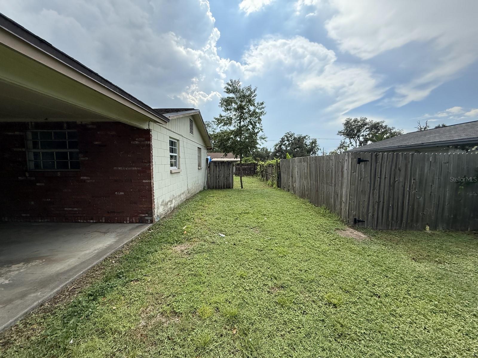 Image 8 of 73 For 804 Walnut Drive