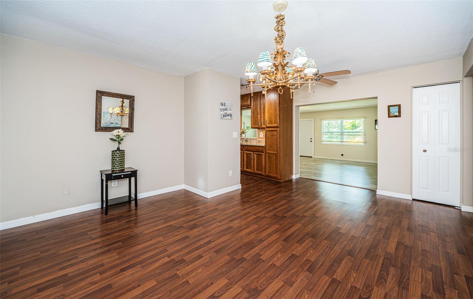 Image 21 of 55 For 2342 Hazelwood Lane