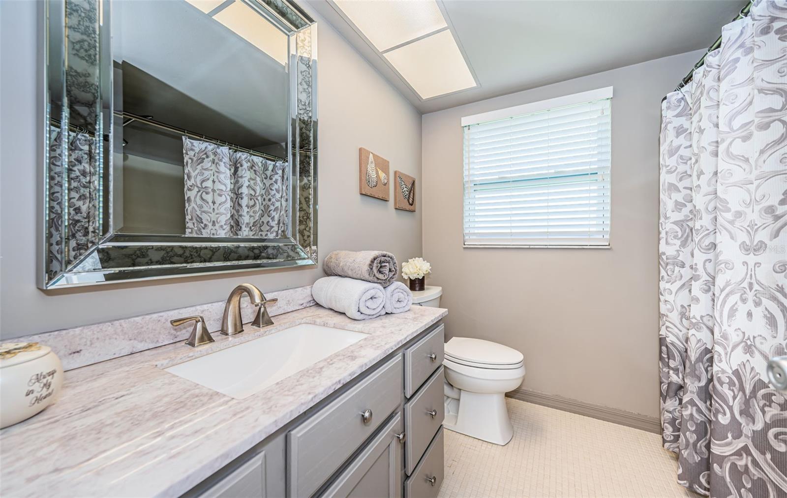 Image 40 of 55 For 2342 Hazelwood Lane