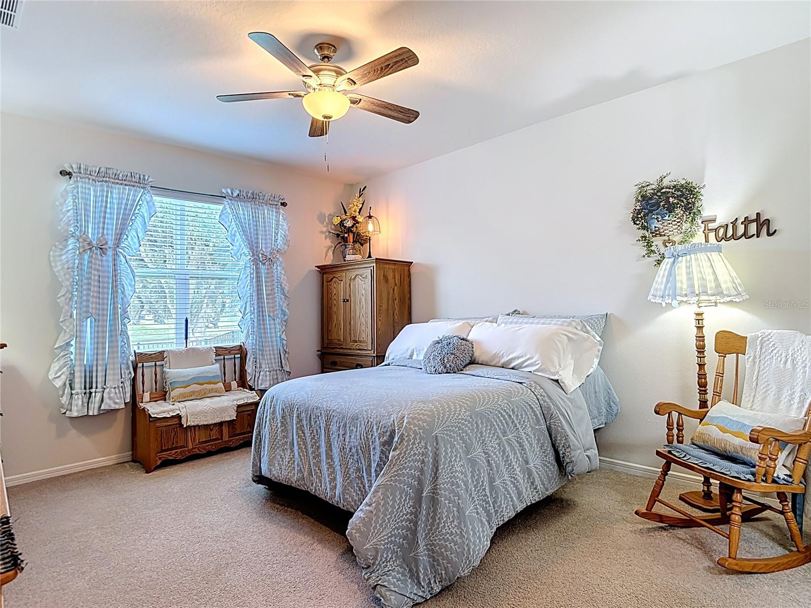 Image 11 of 22 For 6284 Bradford Woods Drive