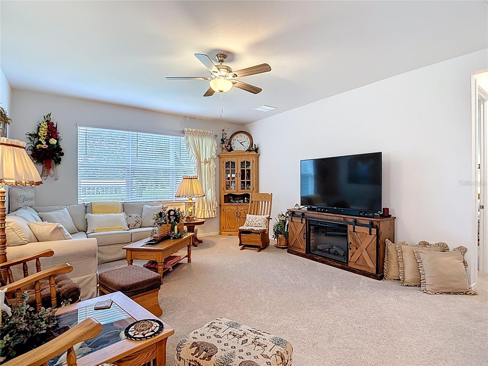 Image 4 of 22 For 6284 Bradford Woods Drive