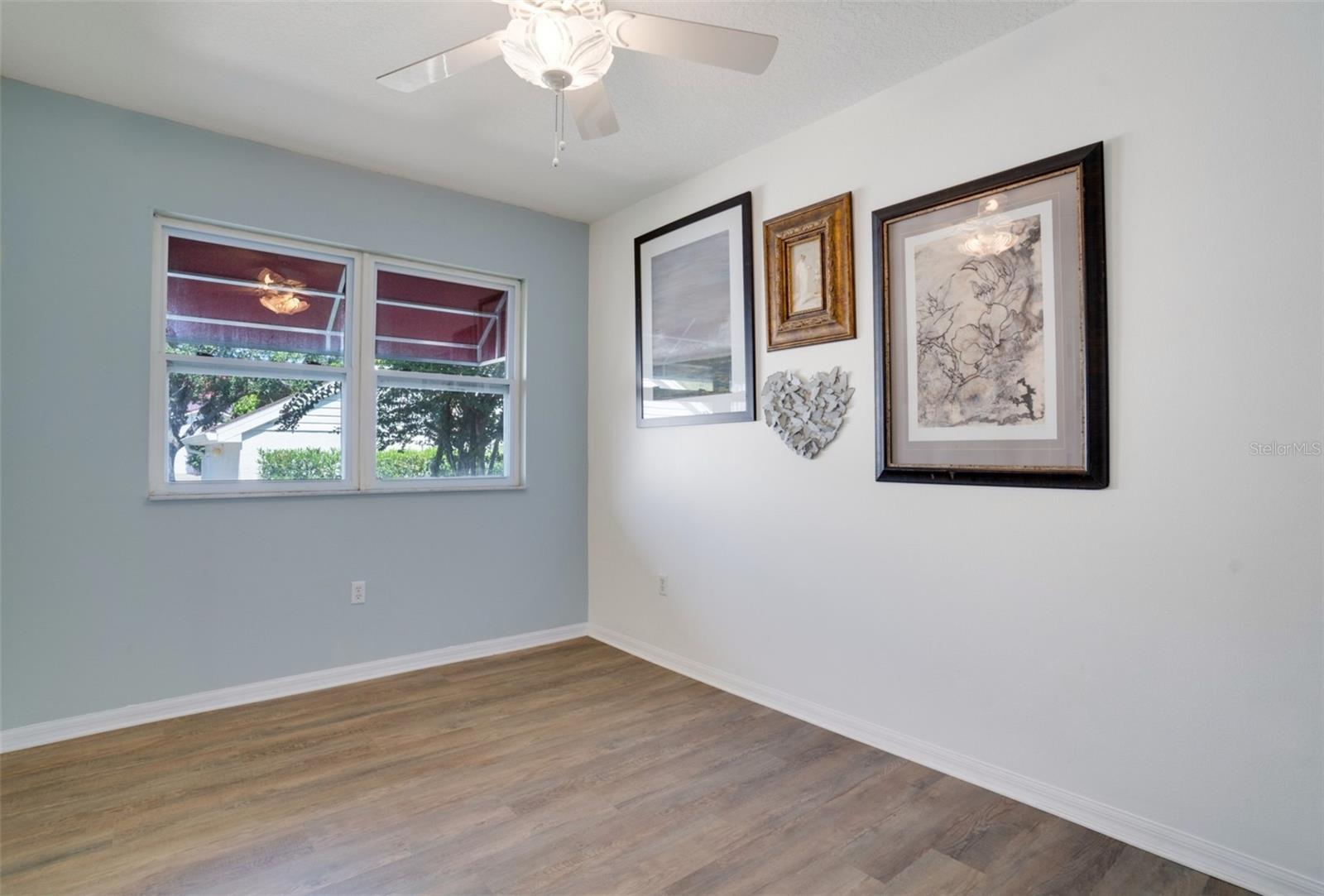 Image 12 of 24 For 1440 Water View Drive W 105