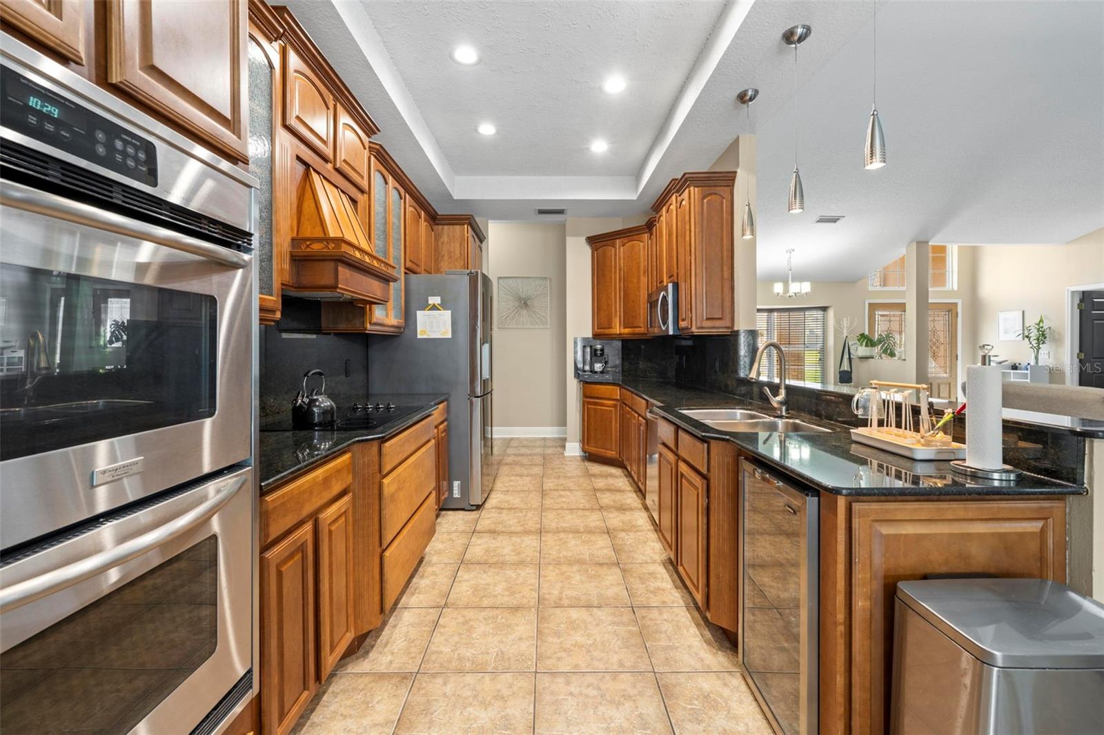 Image 25 of 63 For 14207 Cornewall Lane