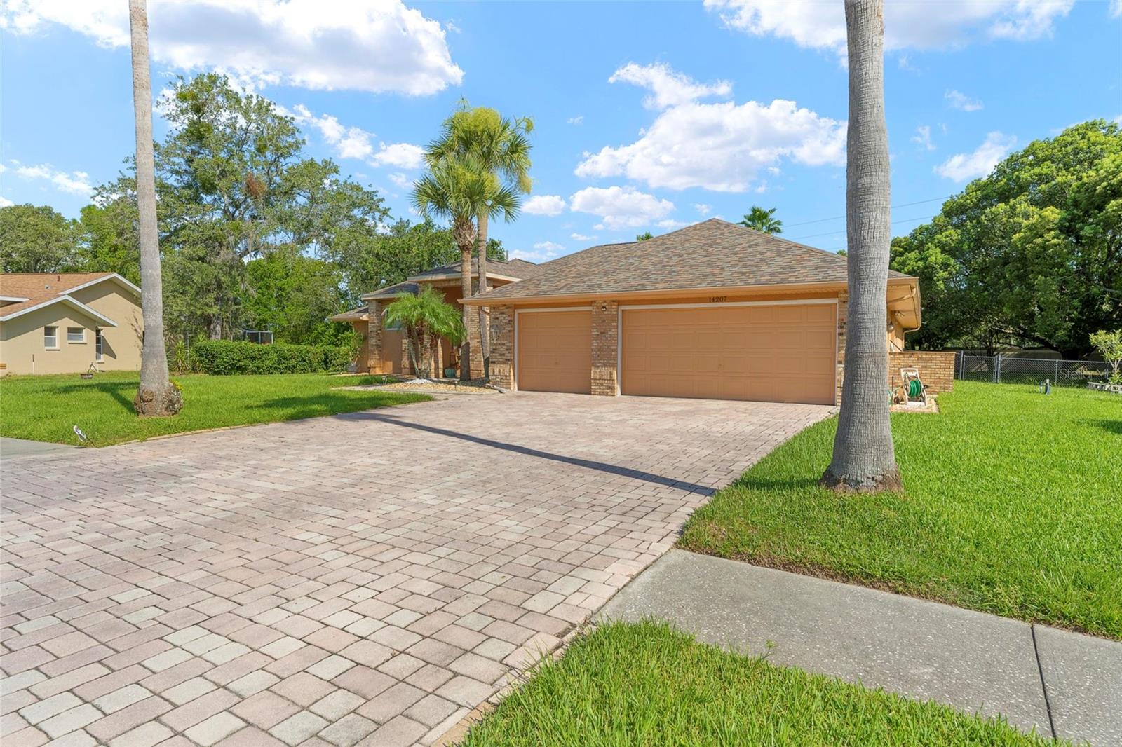 Image 31 of 63 For 14207 Cornewall Lane