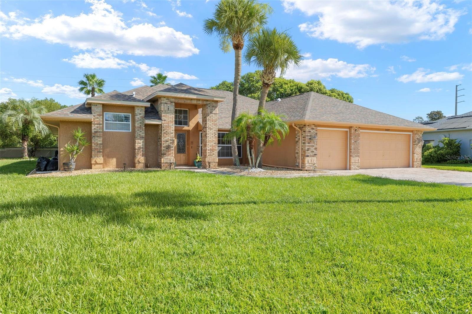Image 4 of 63 For 14207 Cornewall Lane