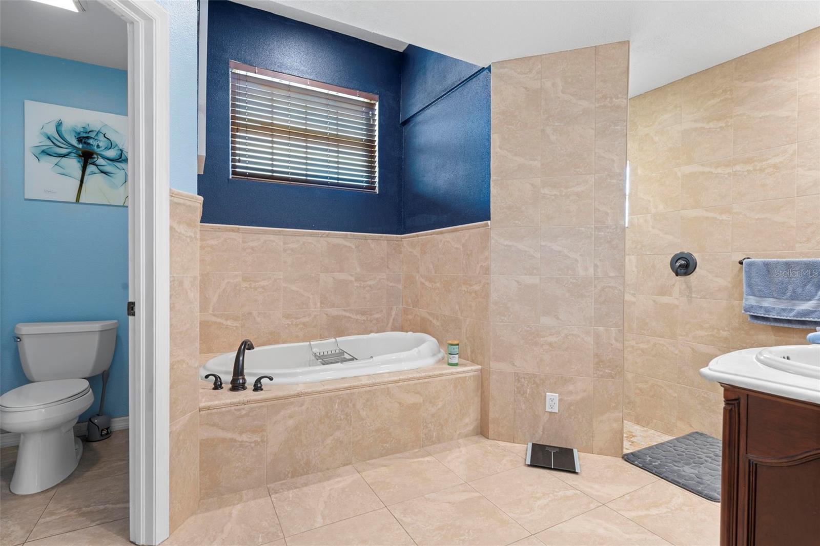 Image 41 of 63 For 14207 Cornewall Lane