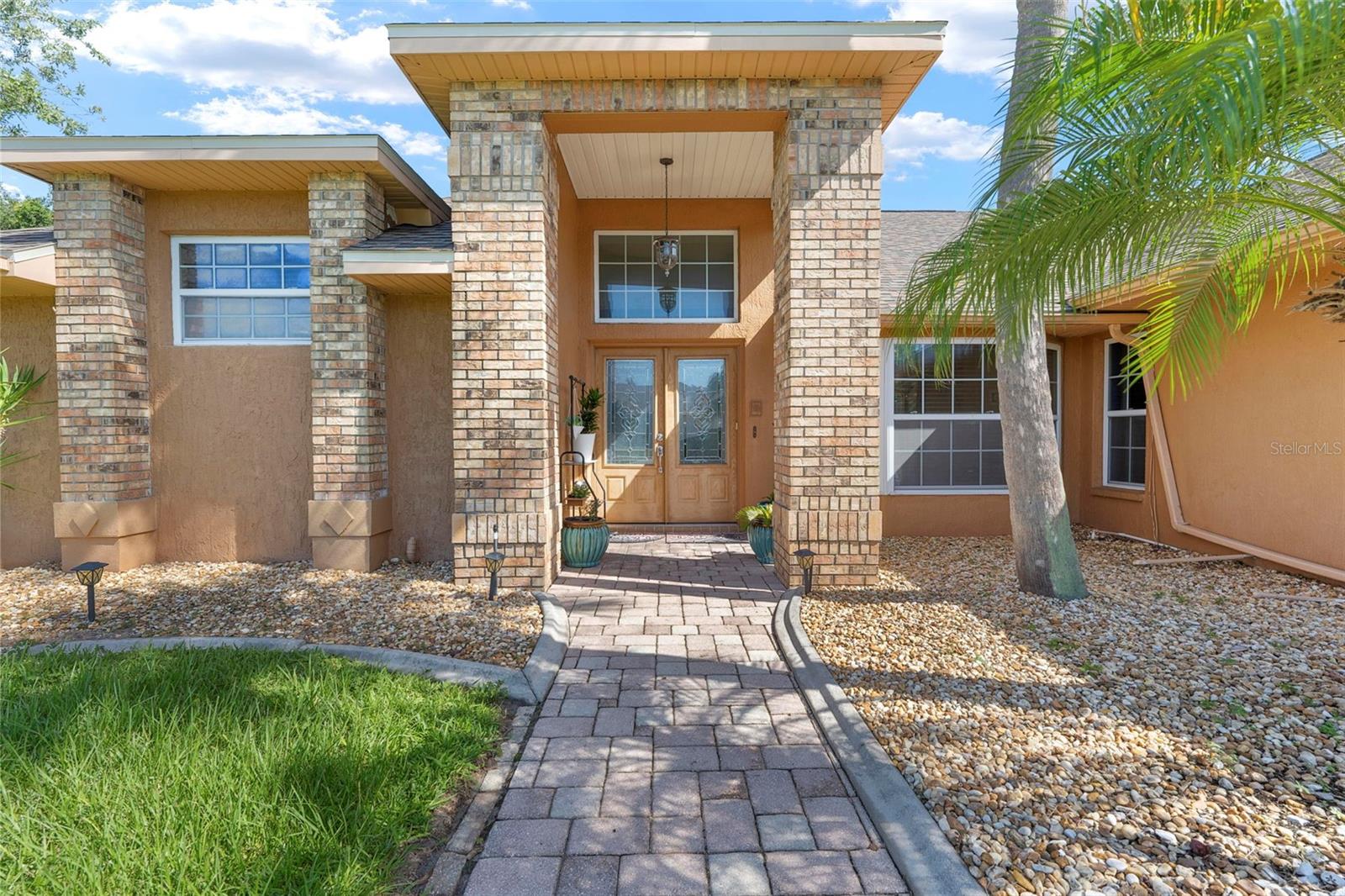 Image 6 of 63 For 14207 Cornewall Lane