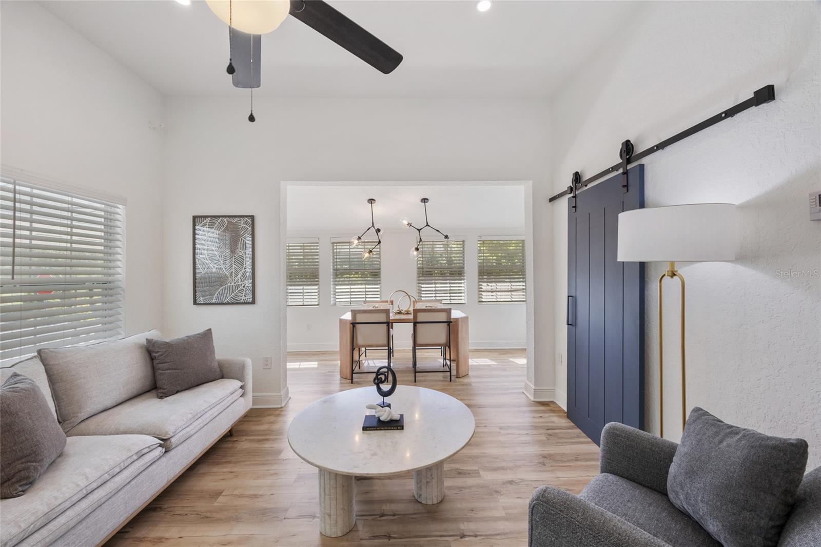 Listing photo id 6 for 800 Genesee Street