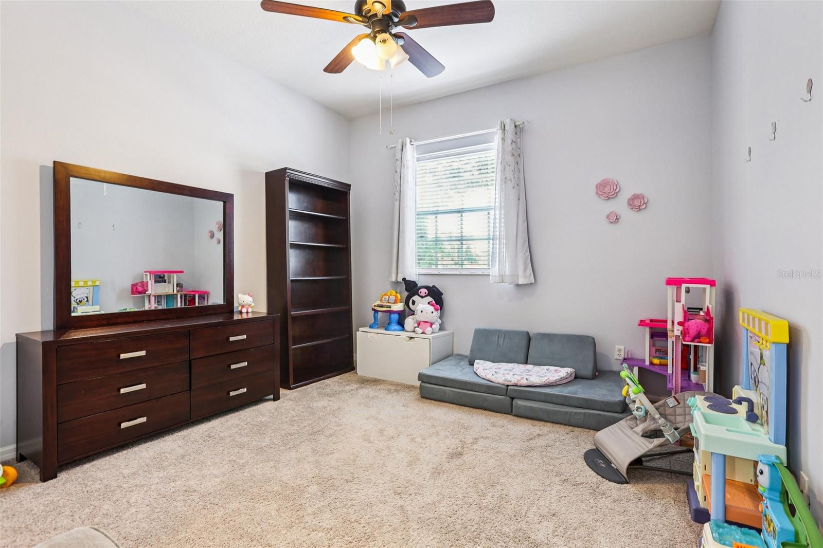 Image 17 of 29 For 7435 Arlington Grove Circle